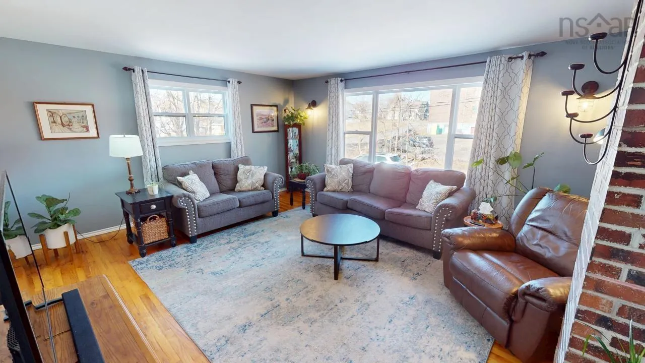 313 Almont Avenue, New Glasgow Ns B2h 3h2, 5 Bedrooms Bedrooms, ,2 BathroomsBathrooms,Residential,For Sale,Almont,202506314