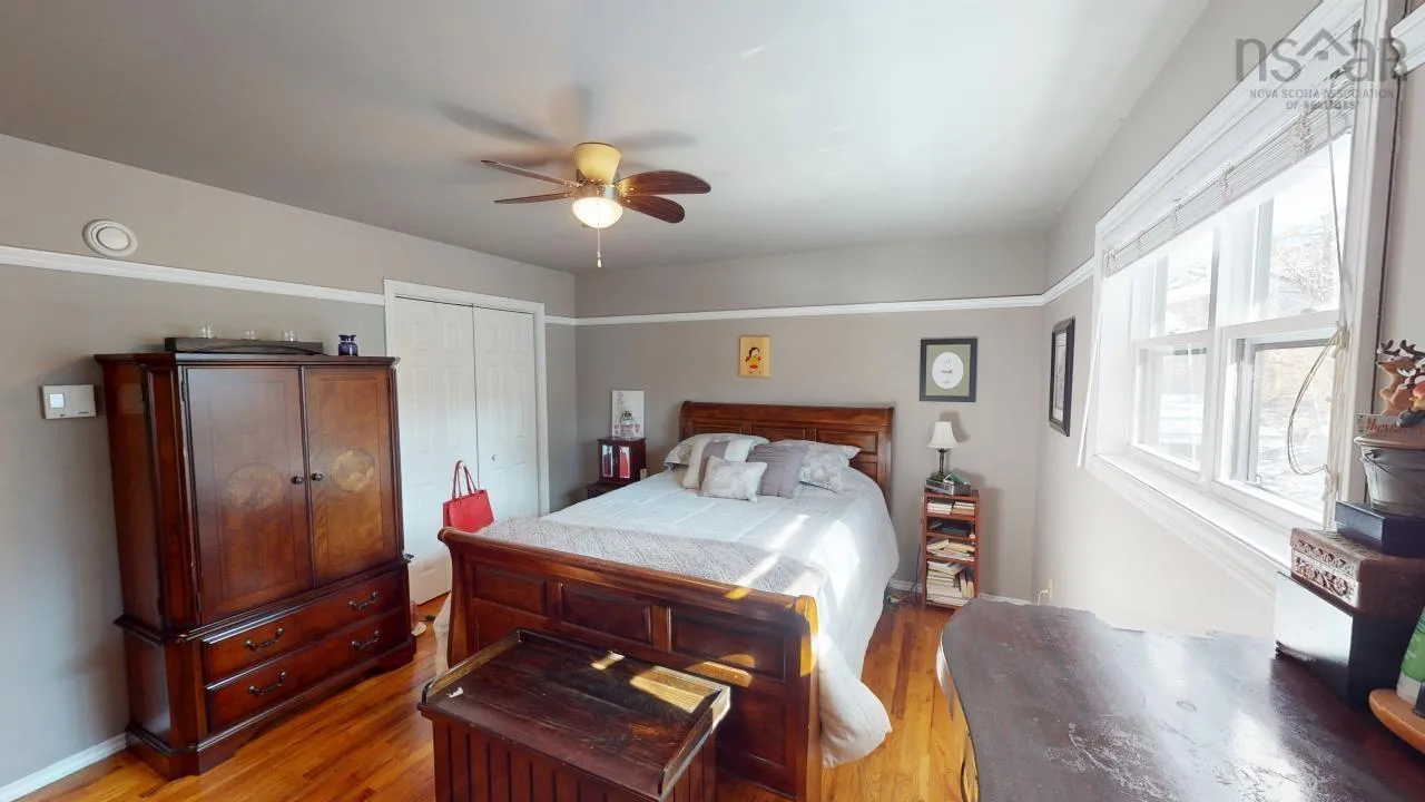 313 Almont Avenue, New Glasgow Ns B2h 3h2, 5 Bedrooms Bedrooms, ,2 BathroomsBathrooms,Residential,For Sale,Almont,202506314