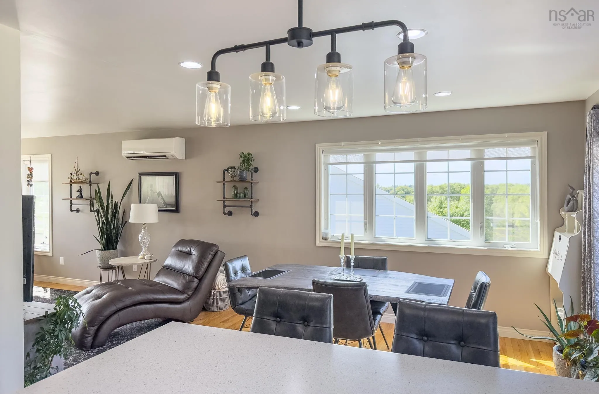 35 Sprucewood Drive, Yarmouth, NS B5A 4M9, 3 Bedrooms Bedrooms, ,4 BathroomsBathrooms,Residential,For Sale,Sprucewood,202521318