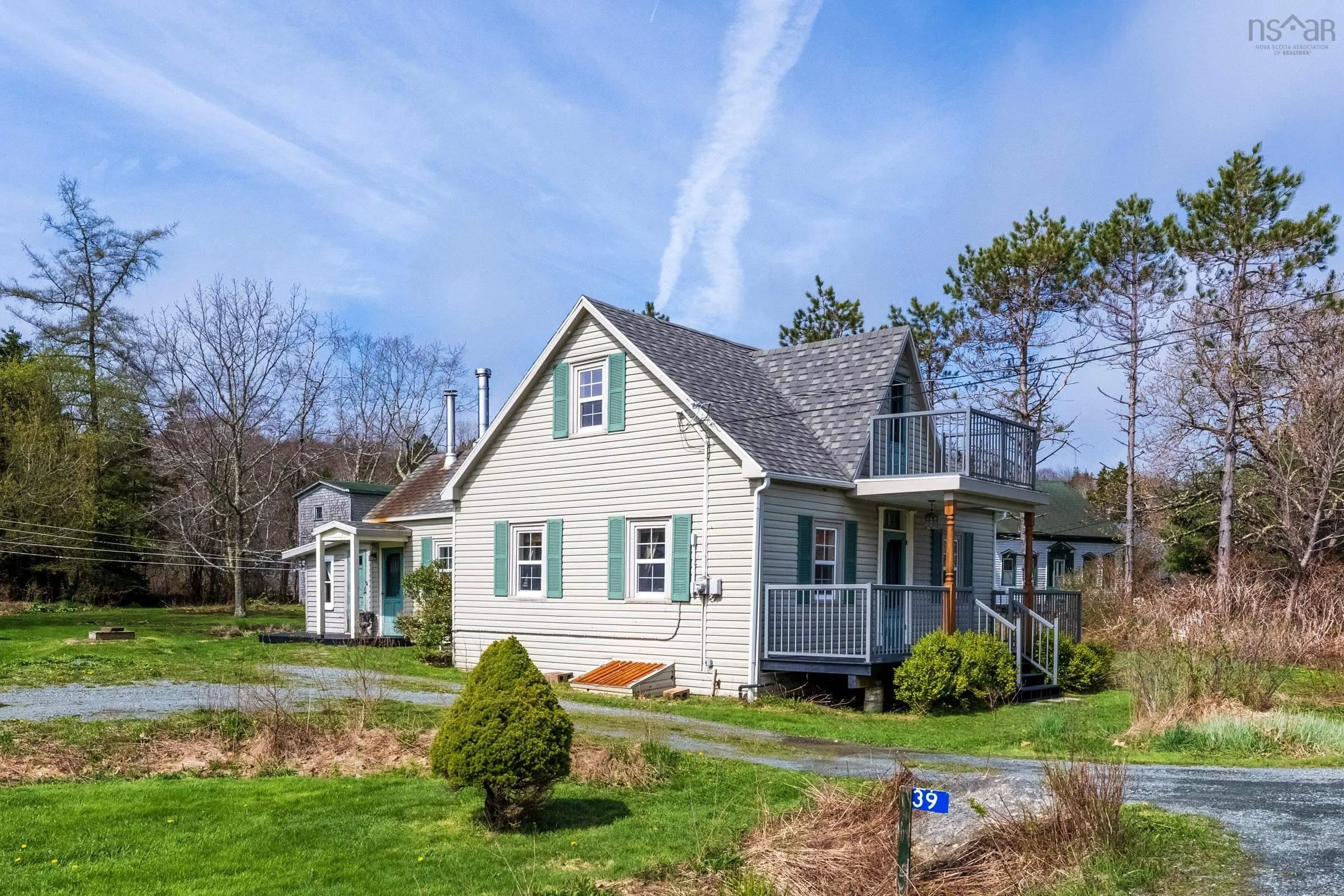 39 Petite Riviere Road, Petite Rivière Ns B4v 5z2, 3 Bedrooms Bedrooms, ,1 BathroomBathrooms,Residential,For Sale,Petite Riviere,202510551