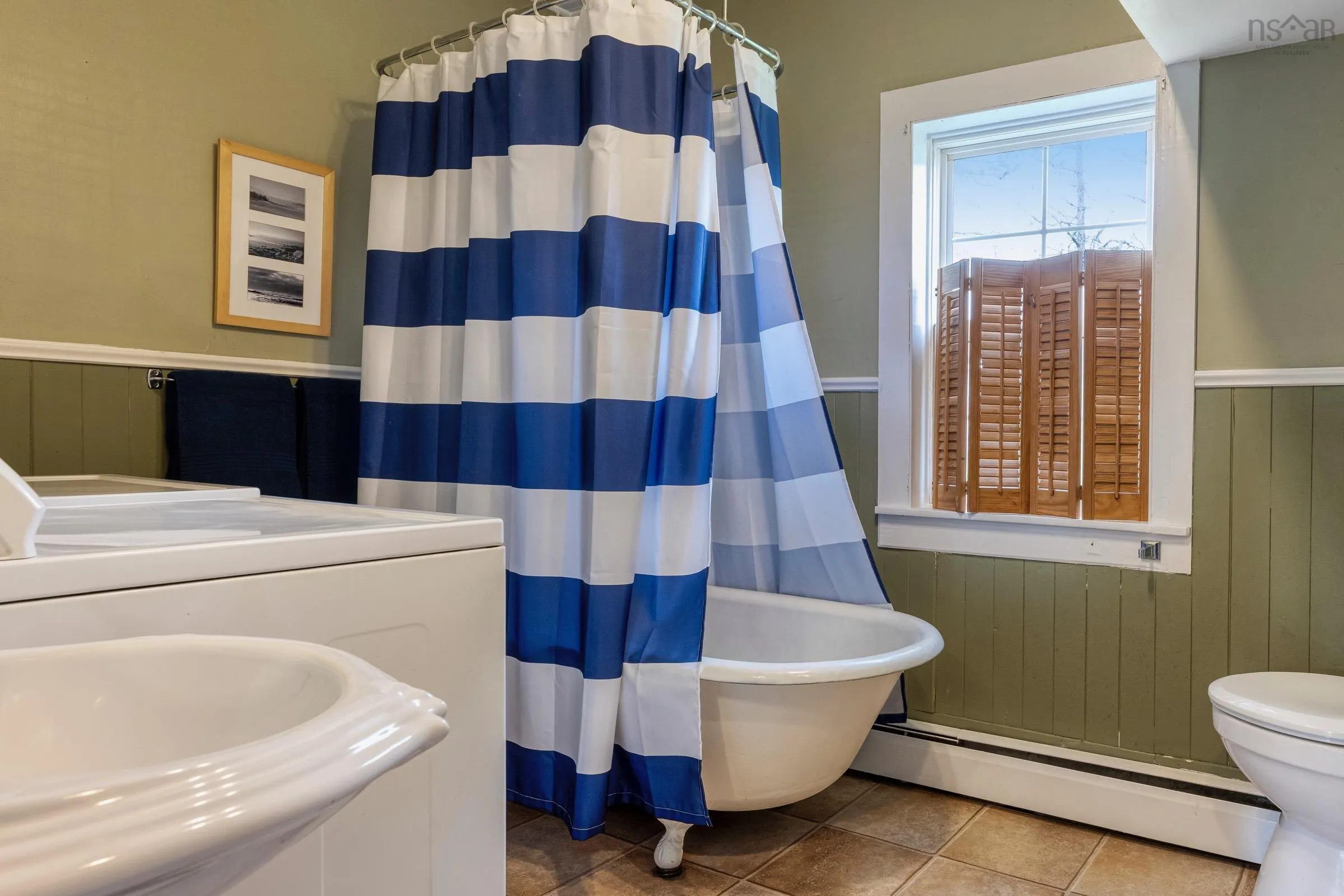 39 Petite Riviere Road, Petite Rivière Ns B4v 5z2, 3 Bedrooms Bedrooms, ,1 BathroomBathrooms,Residential,For Sale,Petite Riviere,202510551