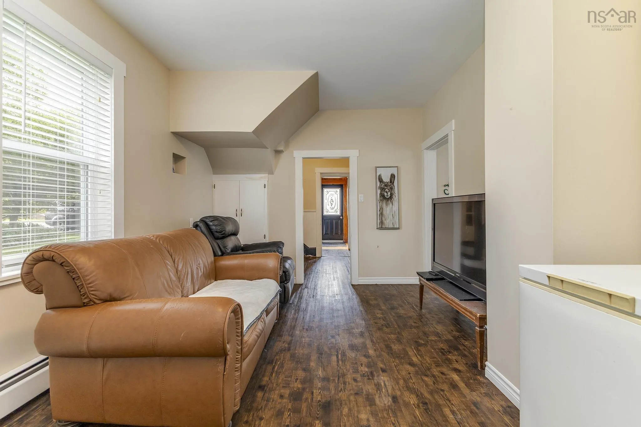 326 Shelburne Street, New Glasgow, NS B2H 3K4, 4 Bedrooms Bedrooms, ,2 BathroomsBathrooms,Residential,For Sale,Shelburne,202517488