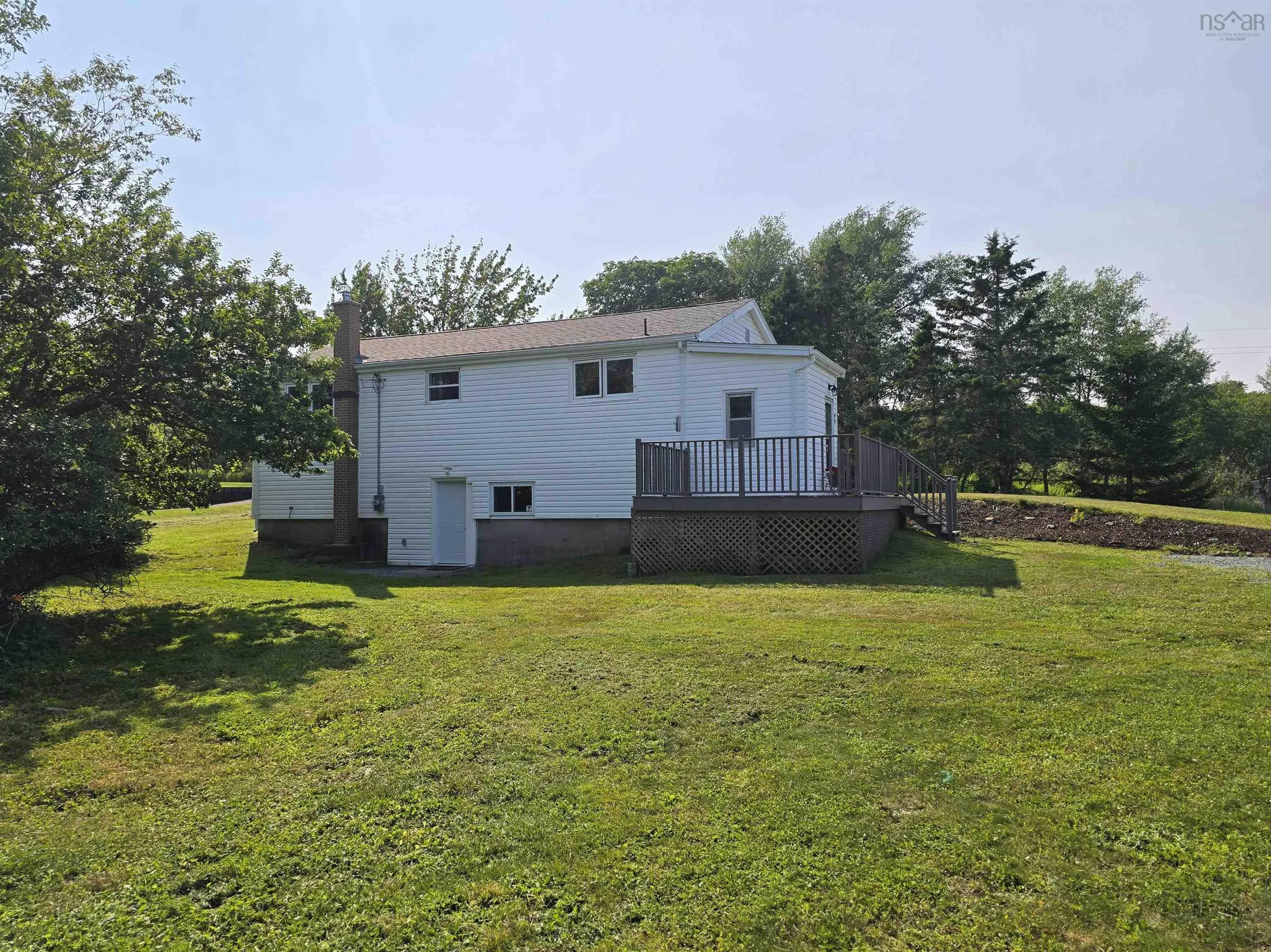 44 Bissett Lake Road, Cole Harbour, NS B2V 2T3, 3 Bedrooms Bedrooms, ,1 BathroomBathrooms,Residential,For Sale,Bissett Lake,202518175