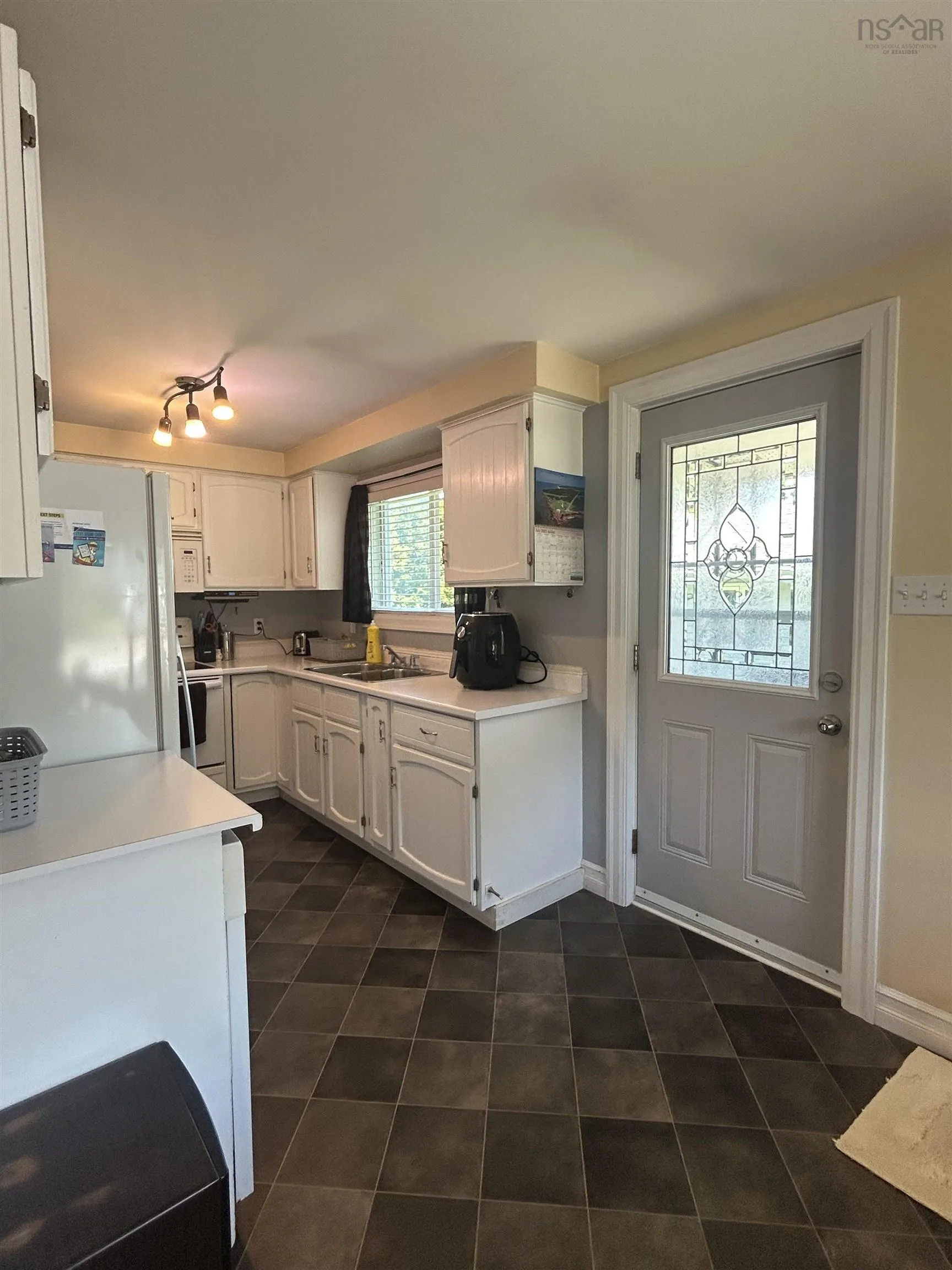 183 Harold Street, Sydney, NS B1P 3M6, 2 Bedrooms Bedrooms, ,1 BathroomBathrooms,Residential,For Sale,Harold,202517618
