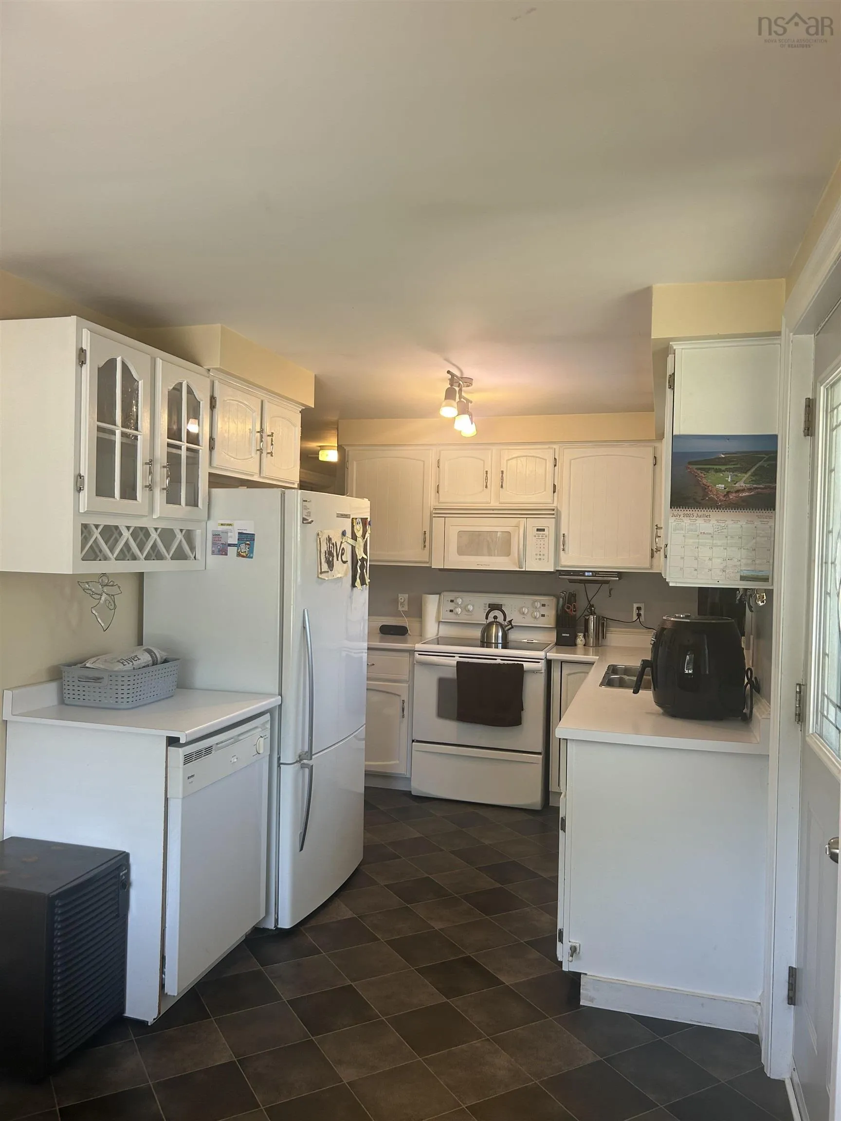 183 Harold Street, Sydney, NS B1P 3M6, 2 Bedrooms Bedrooms, ,1 BathroomBathrooms,Residential,For Sale,Harold,202517618