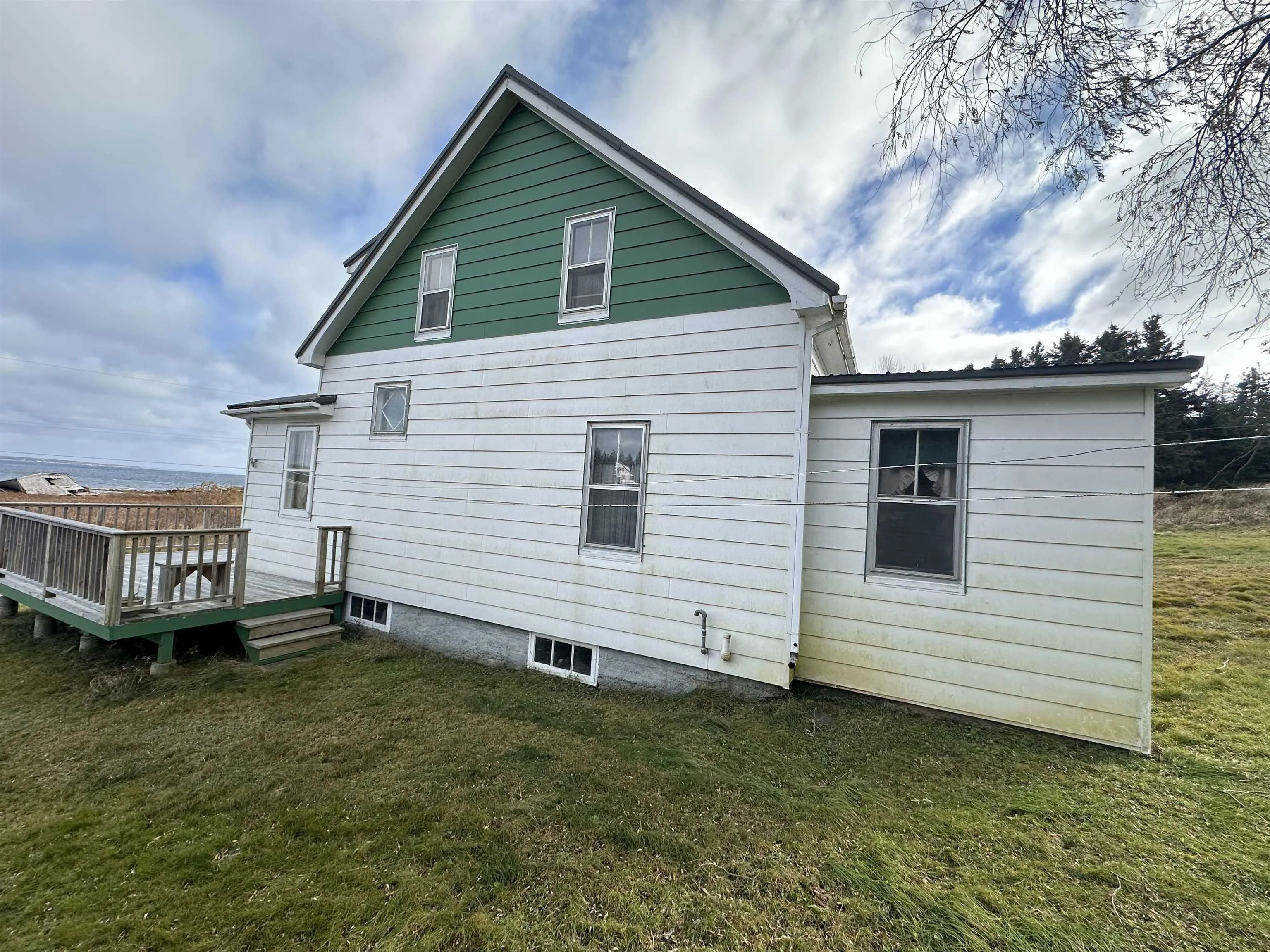 183 Big Tancook Island Road, Big Tancook Island, NS B0J 3G0, 5 Bedrooms Bedrooms, ,1 BathroomBathrooms,Residential,For Sale,Big Tancook Island,202513366