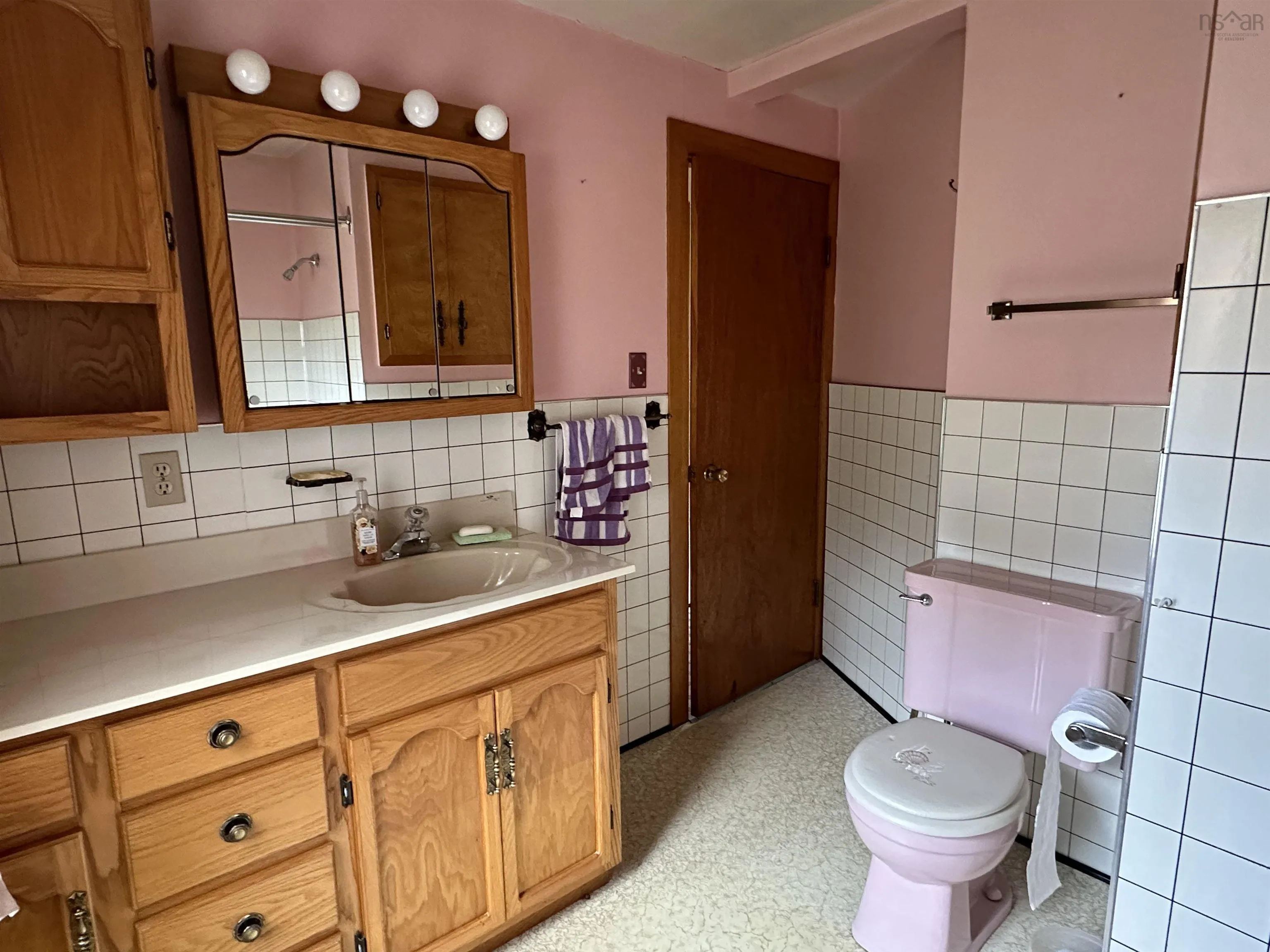 183 Big Tancook Island Road, Big Tancook Island, NS B0J 3G0, 5 Bedrooms Bedrooms, ,1 BathroomBathrooms,Residential,For Sale,Big Tancook Island,202513366