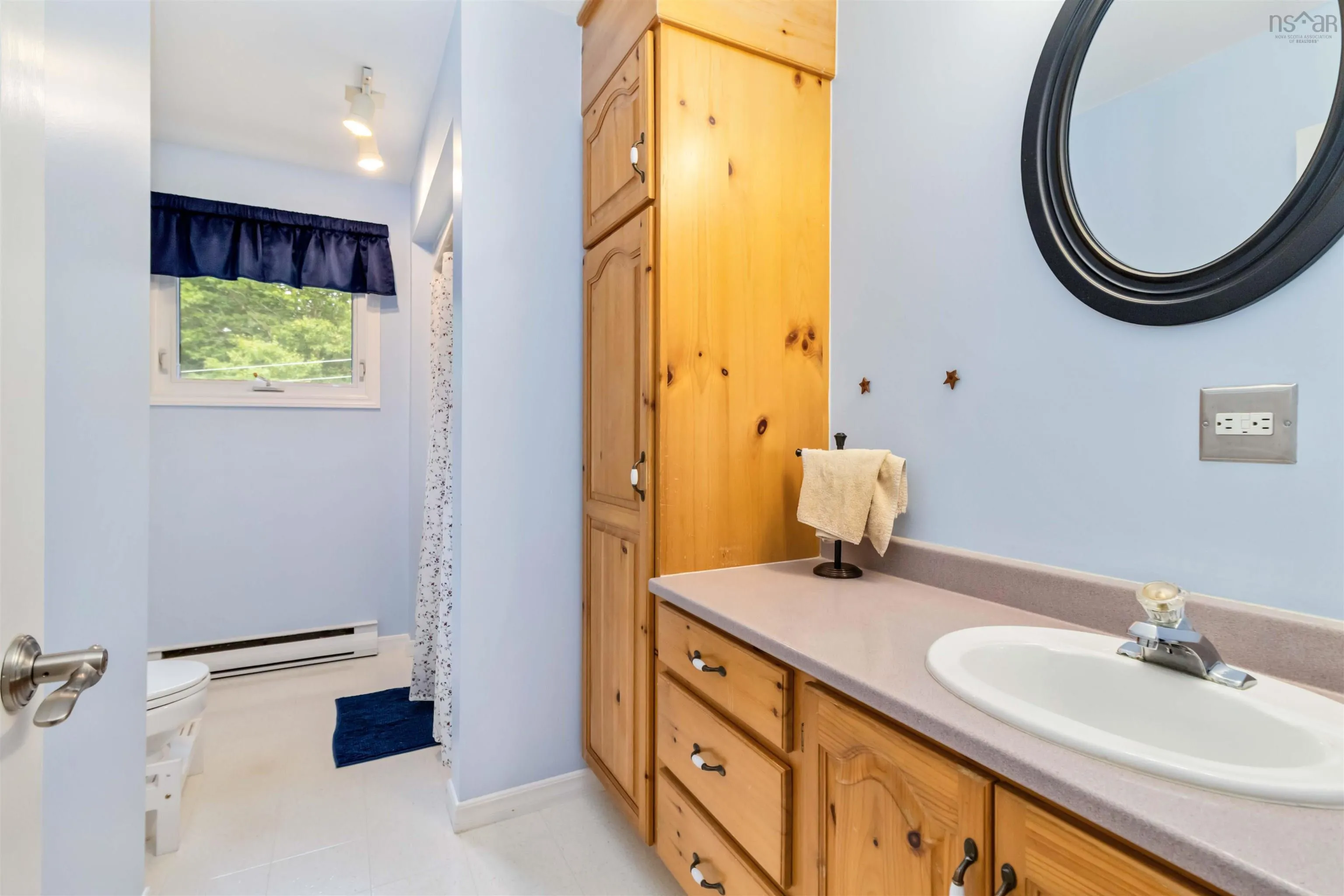 535 Cow Bay Road, Eastern Passage, NS B3G 1J6, 3 Bedrooms Bedrooms, ,1 BathroomBathrooms,Residential,For Sale,Cow Bay,202520702