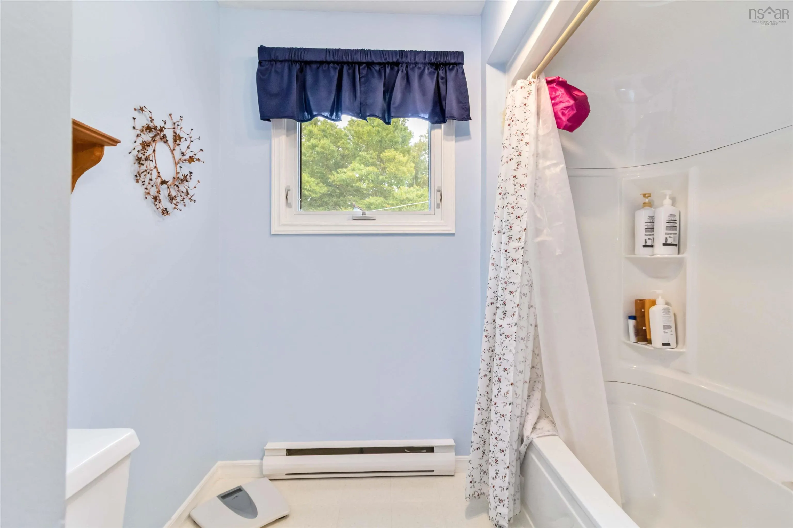 535 Cow Bay Road, Eastern Passage, NS B3G 1J6, 3 Bedrooms Bedrooms, ,1 BathroomBathrooms,Residential,For Sale,Cow Bay,202520702