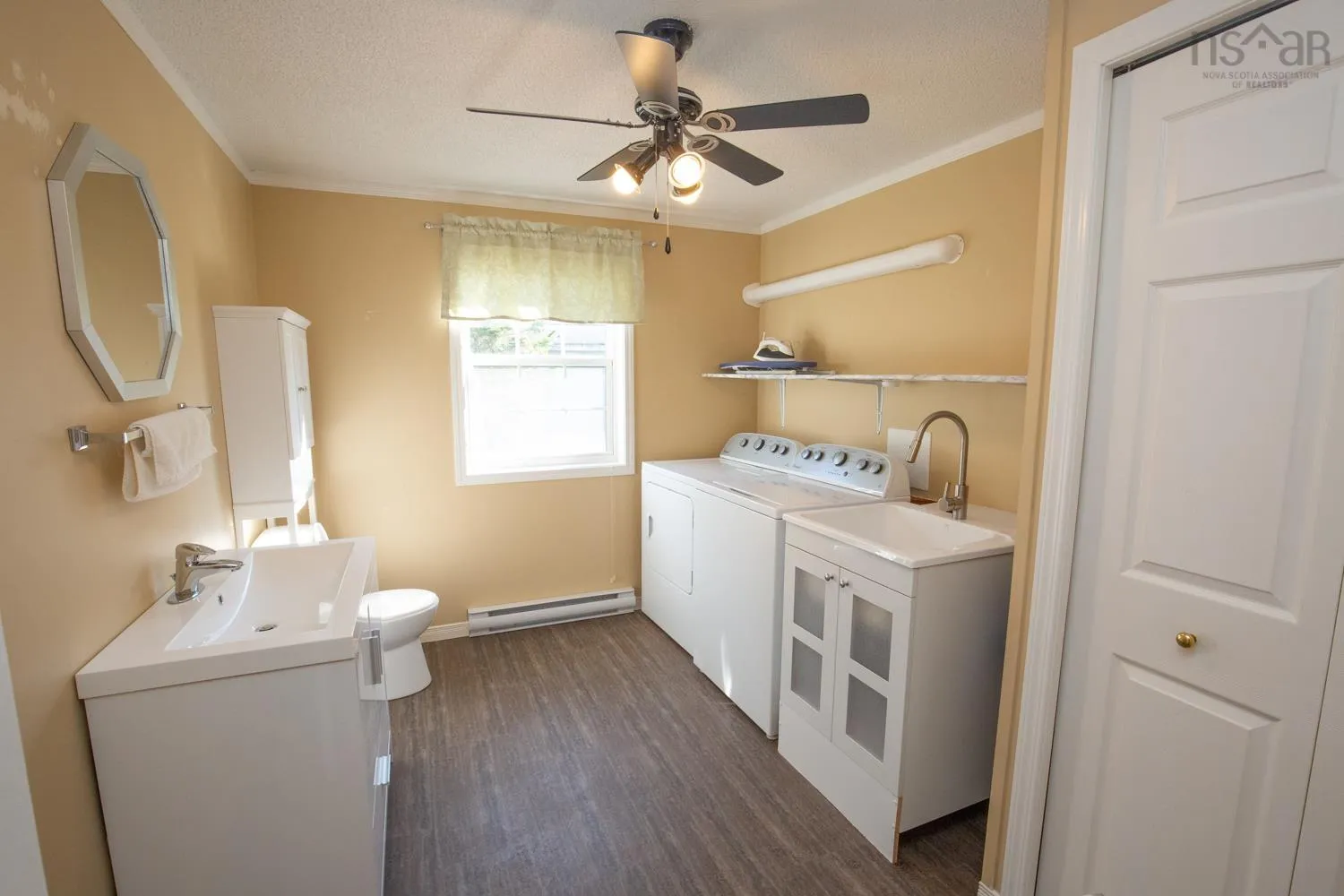 24 Empire Loop, Truro, NS B2N 7B5, 2 Bedrooms Bedrooms, ,2 BathroomsBathrooms,Residential,For Sale,Empire,202512882