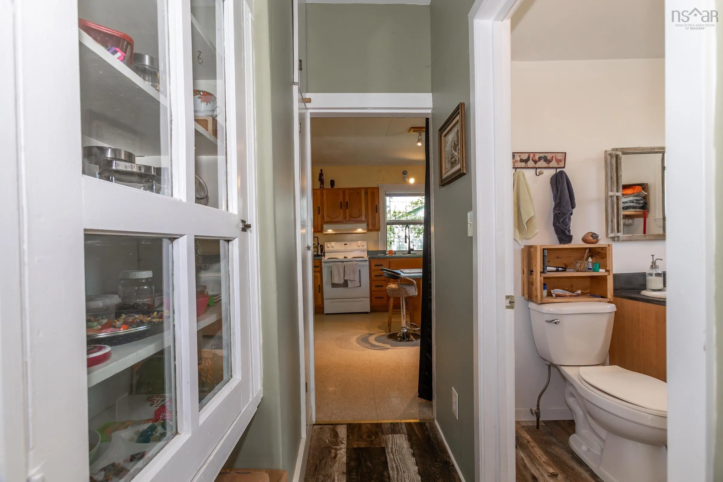 669 Main Street, Lawrencetown, NS B0S 1M0, 4 Bedrooms Bedrooms, ,2 BathroomsBathrooms,Residential,For Sale,Main,202513364
