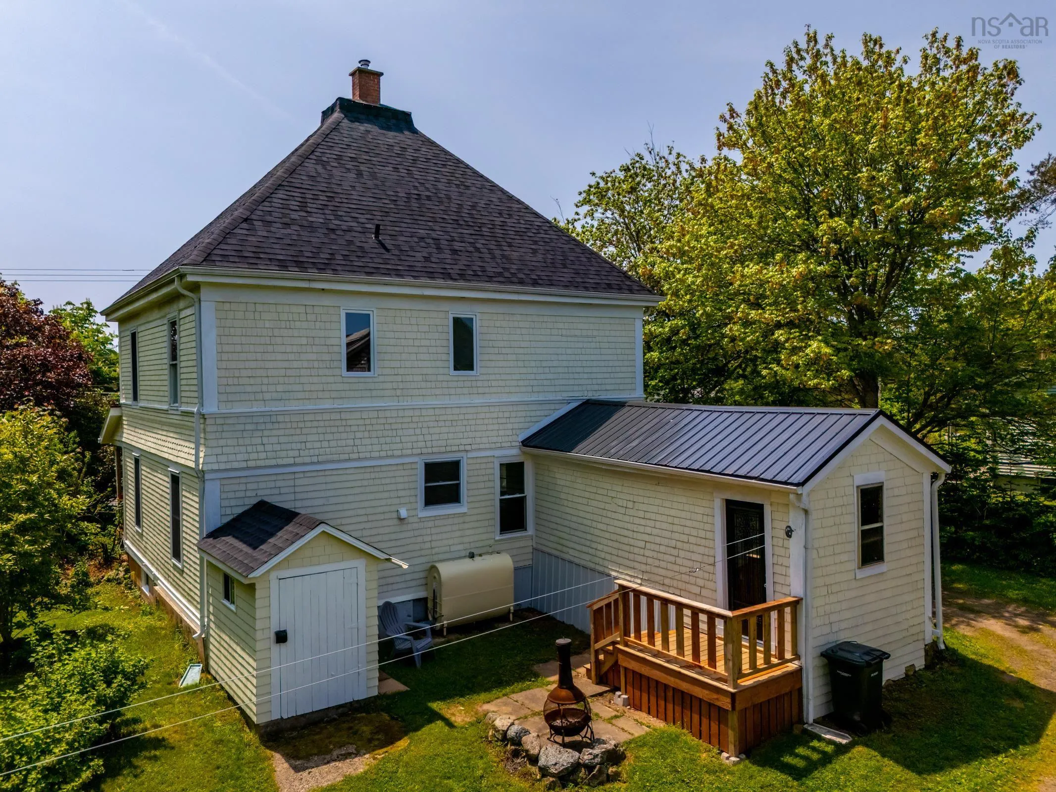 669 Main Street, Lawrencetown, NS B0S 1M0, 4 Bedrooms Bedrooms, ,2 BathroomsBathrooms,Residential,For Sale,Main,202513364
