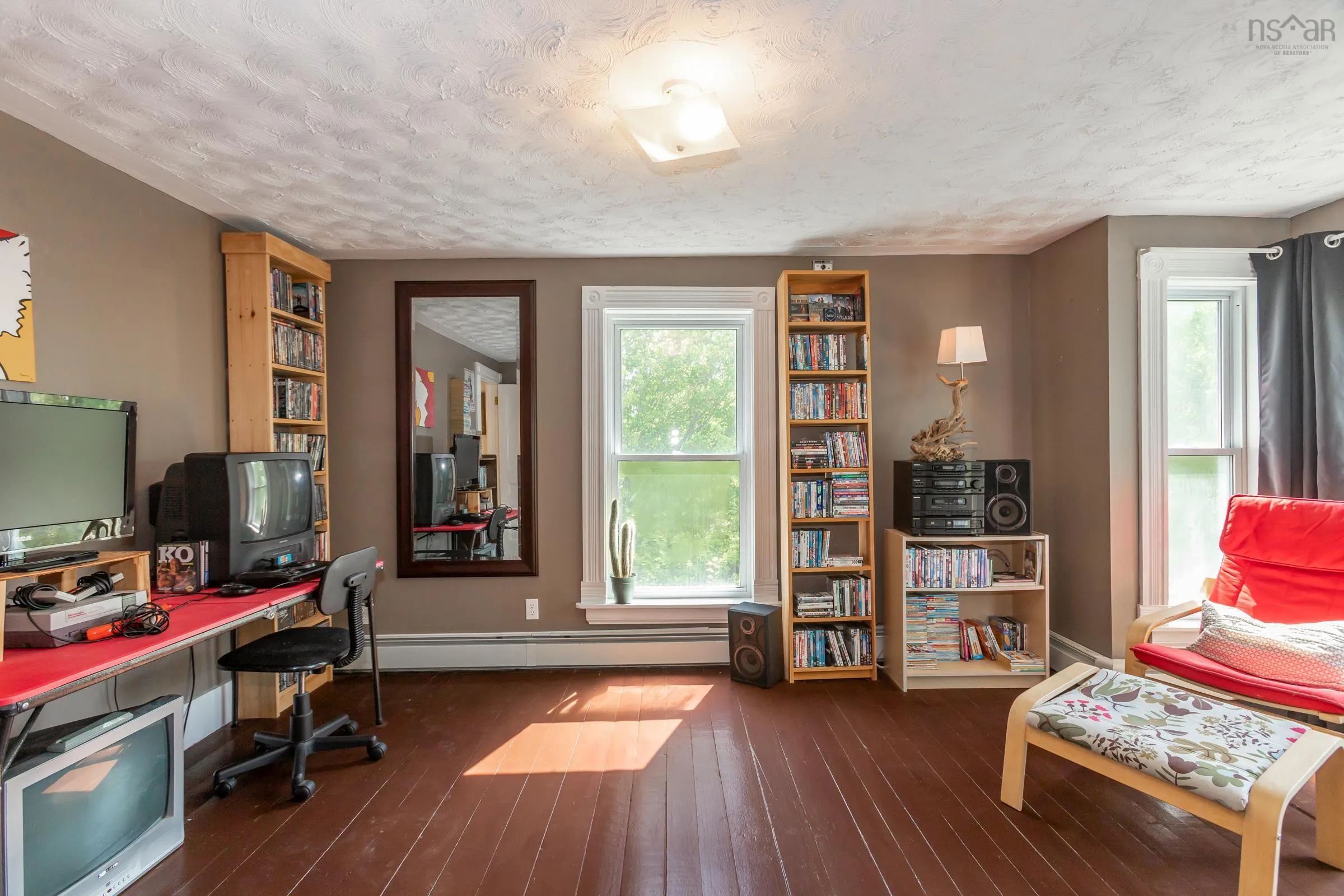 669 Main Street, Lawrencetown, NS B0S 1M0, 4 Bedrooms Bedrooms, ,2 BathroomsBathrooms,Residential,For Sale,Main,202513364
