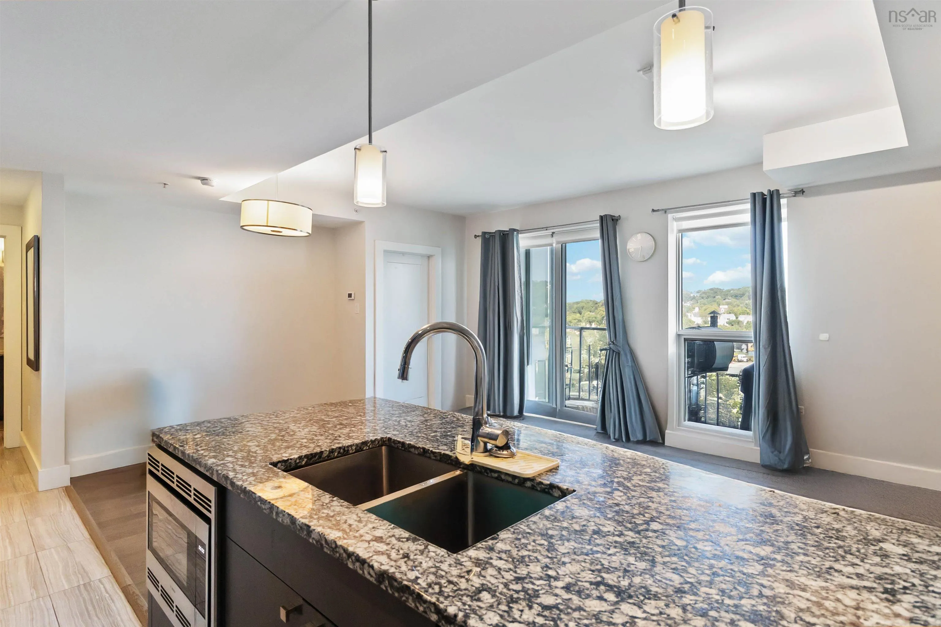 701-67 Kings Wharf Place, Dartmouth, NS B2Y 0C6, 1 Bedroom Bedrooms, ,1 BathroomBathrooms,Residential,For Sale,Kings Wharf,202520669