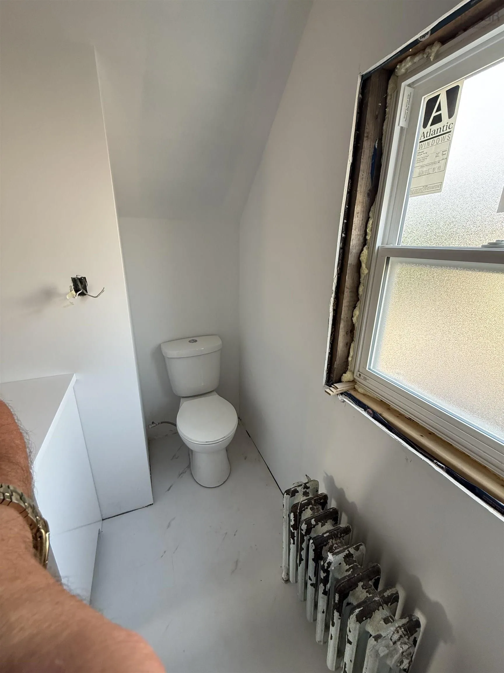 30 Harrison Avenue, Sydney, NS B1S 2Y2, 3 Bedrooms Bedrooms, ,1 BathroomBathrooms,Residential,For Sale,Harrison,202518535