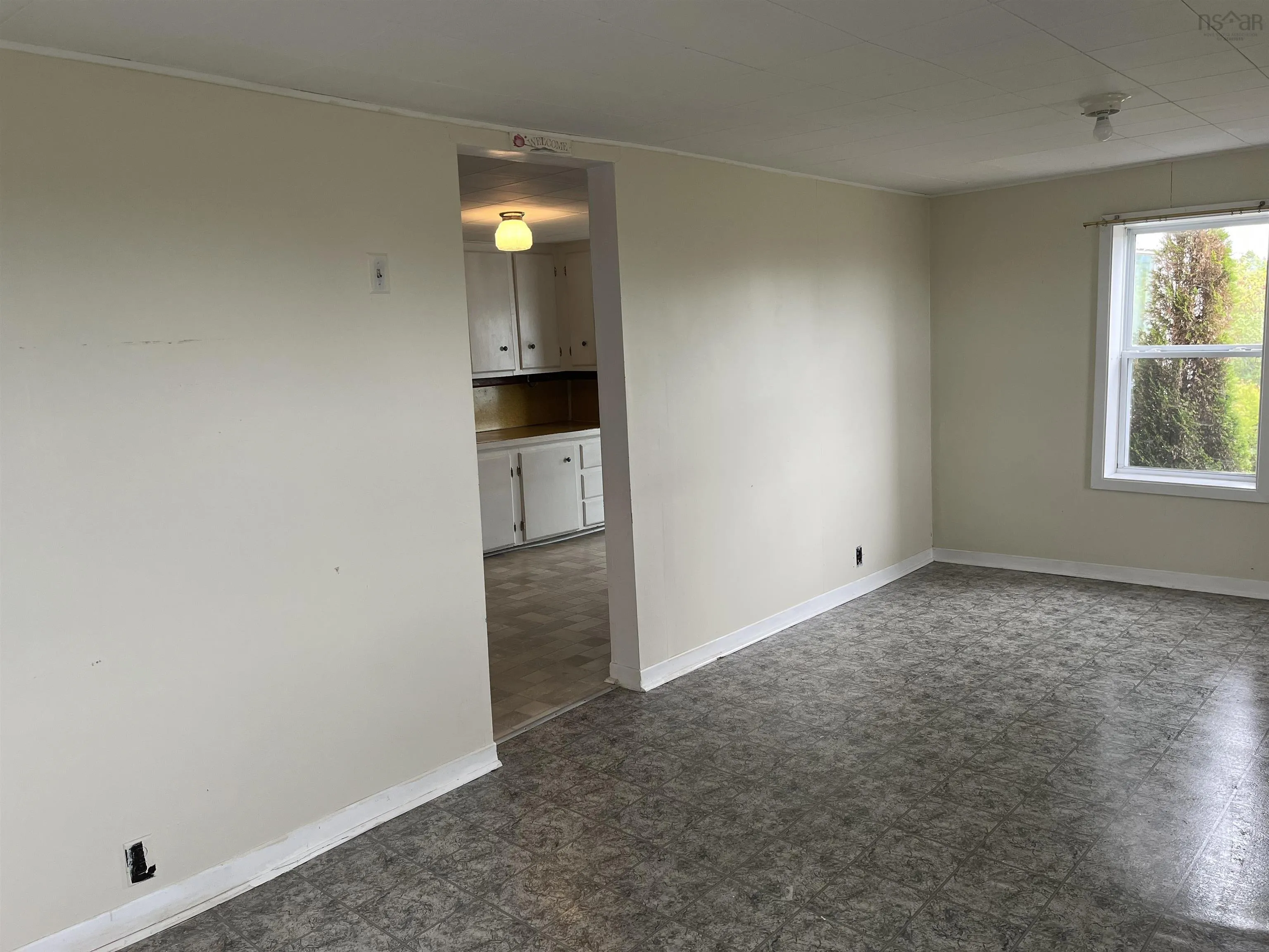 607 Highway 2, Lower Five Islands, NS B0M 1N0, 2 Bedrooms Bedrooms, ,1 BathroomBathrooms,Residential,For Sale,Highway 2,202521004