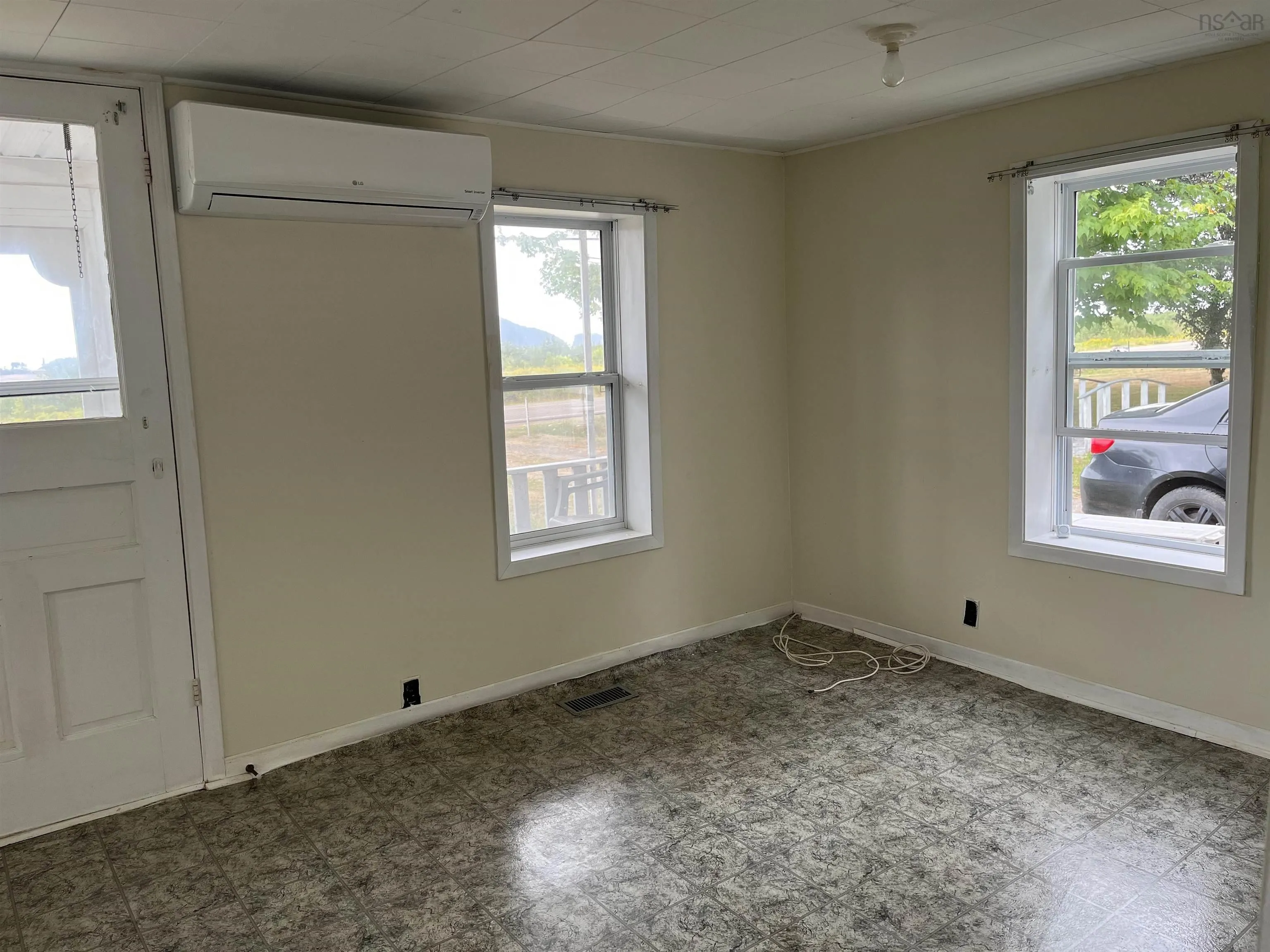 607 Highway 2, Lower Five Islands, NS B0M 1N0, 2 Bedrooms Bedrooms, ,1 BathroomBathrooms,Residential,For Sale,Highway 2,202521004