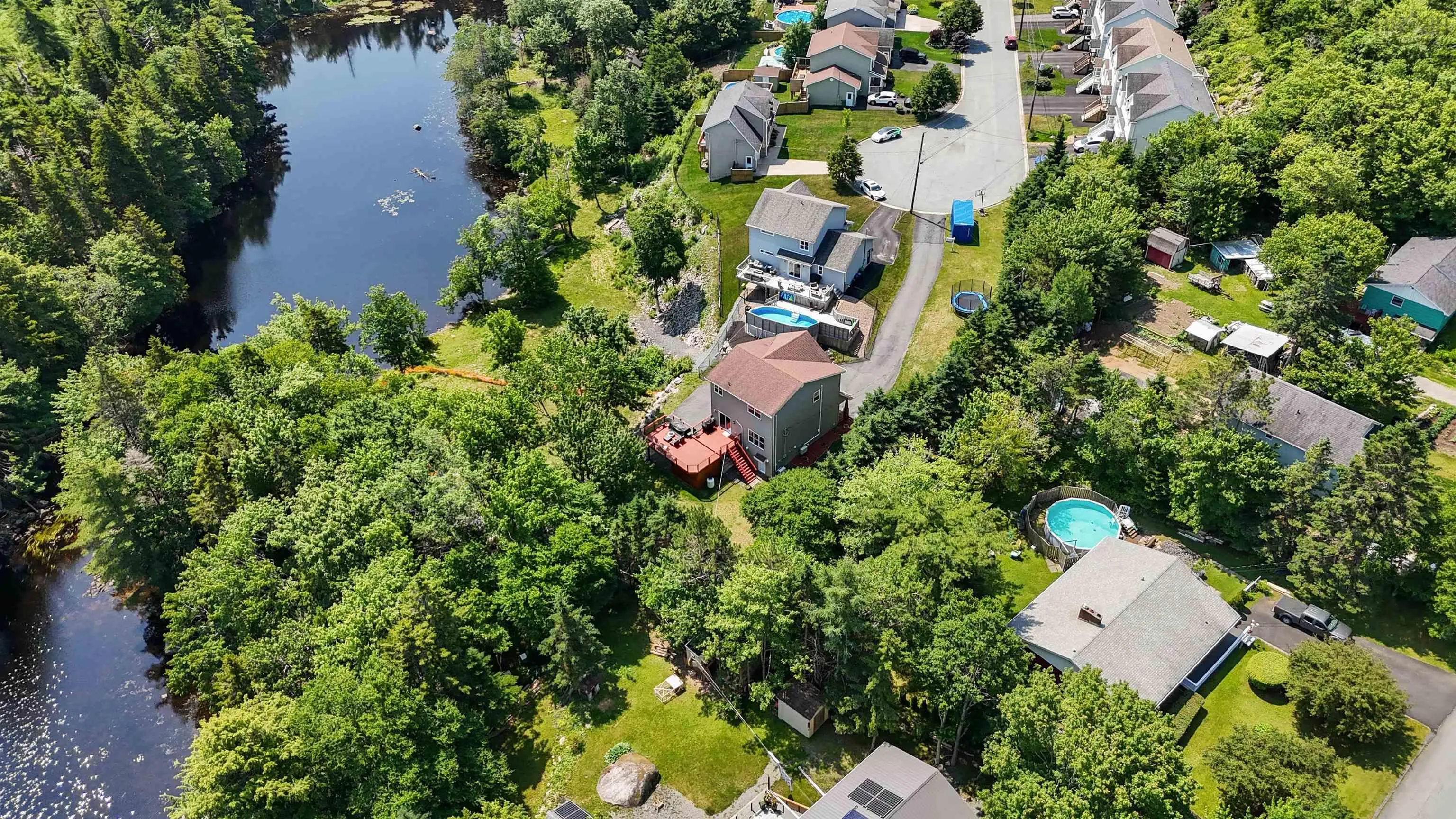 6 Riverwood Drive, Timberlea, NS B3T 0B1, 5 Bedrooms Bedrooms, ,4 BathroomsBathrooms,Residential,For Sale,Riverwood,202516662
