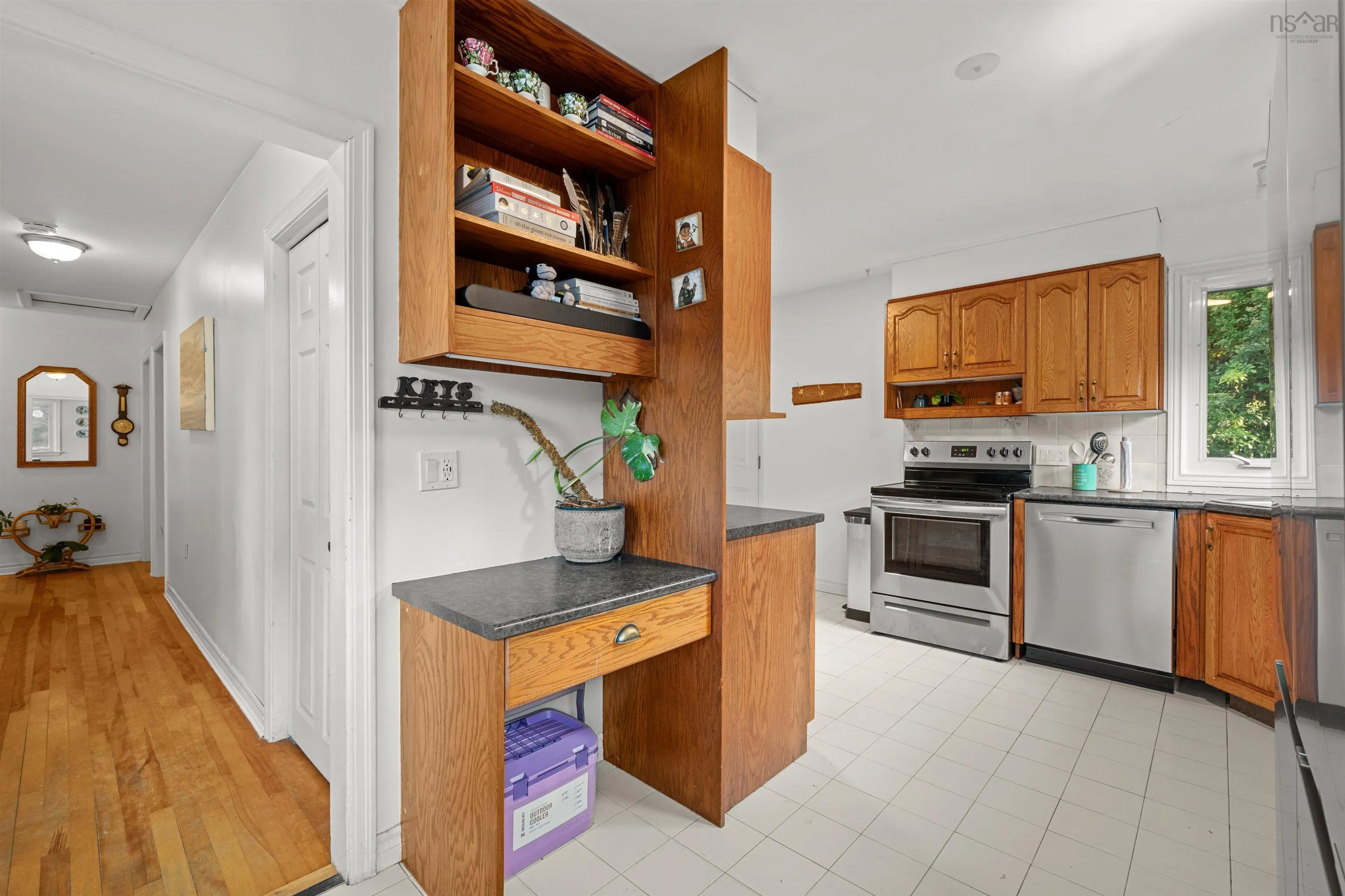 24 Lodge Drive, Halifax, NS B3M 2G7, 5 Bedrooms Bedrooms, ,2 BathroomsBathrooms,Residential,For Sale,Lodge,202518578