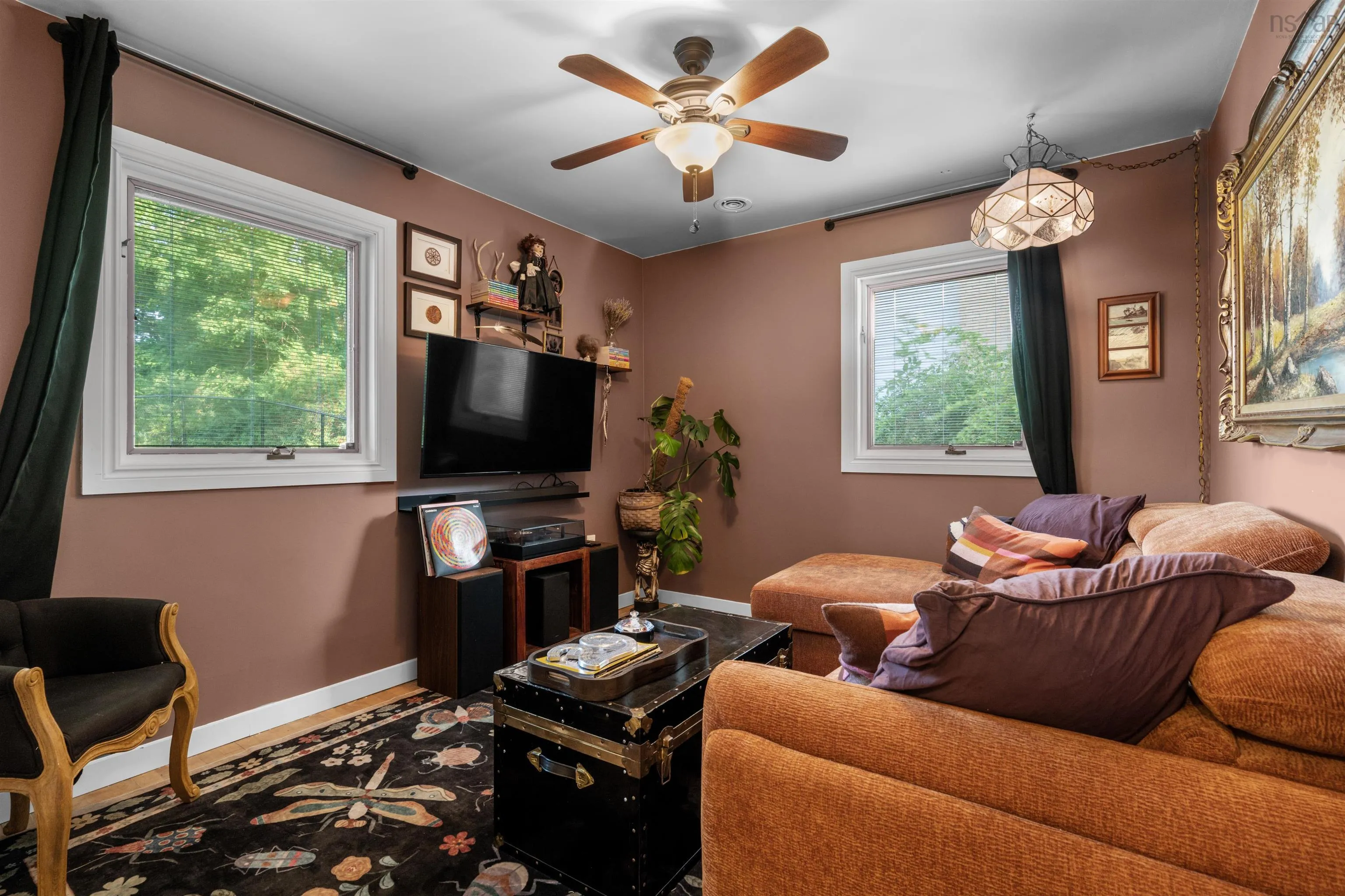 24 Lodge Drive, Halifax, NS B3M 2G7, 5 Bedrooms Bedrooms, ,2 BathroomsBathrooms,Residential,For Sale,Lodge,202518578