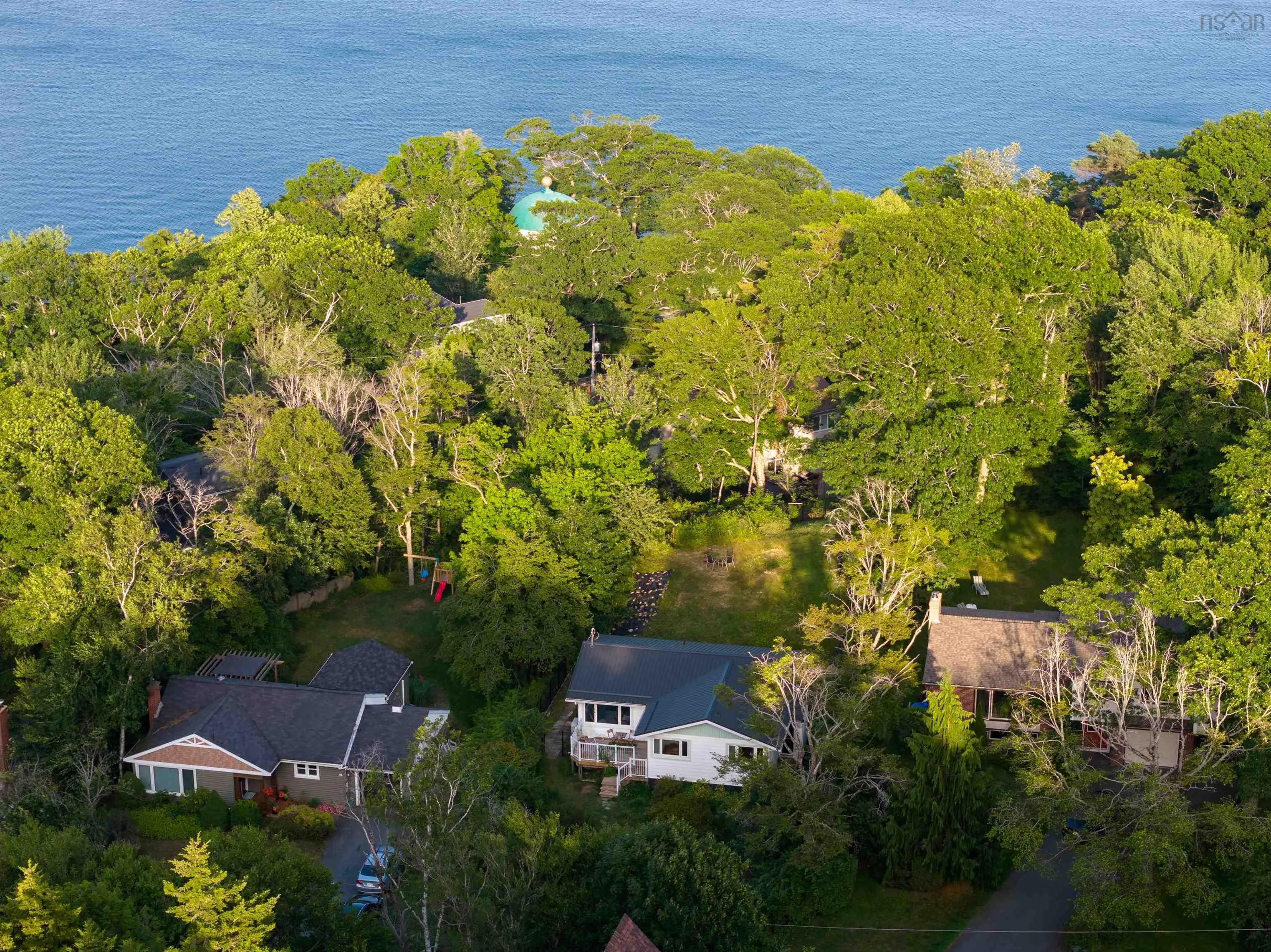 24 Lodge Drive, Halifax, NS B3M 2G7, 5 Bedrooms Bedrooms, ,2 BathroomsBathrooms,Residential,For Sale,Lodge,202518578