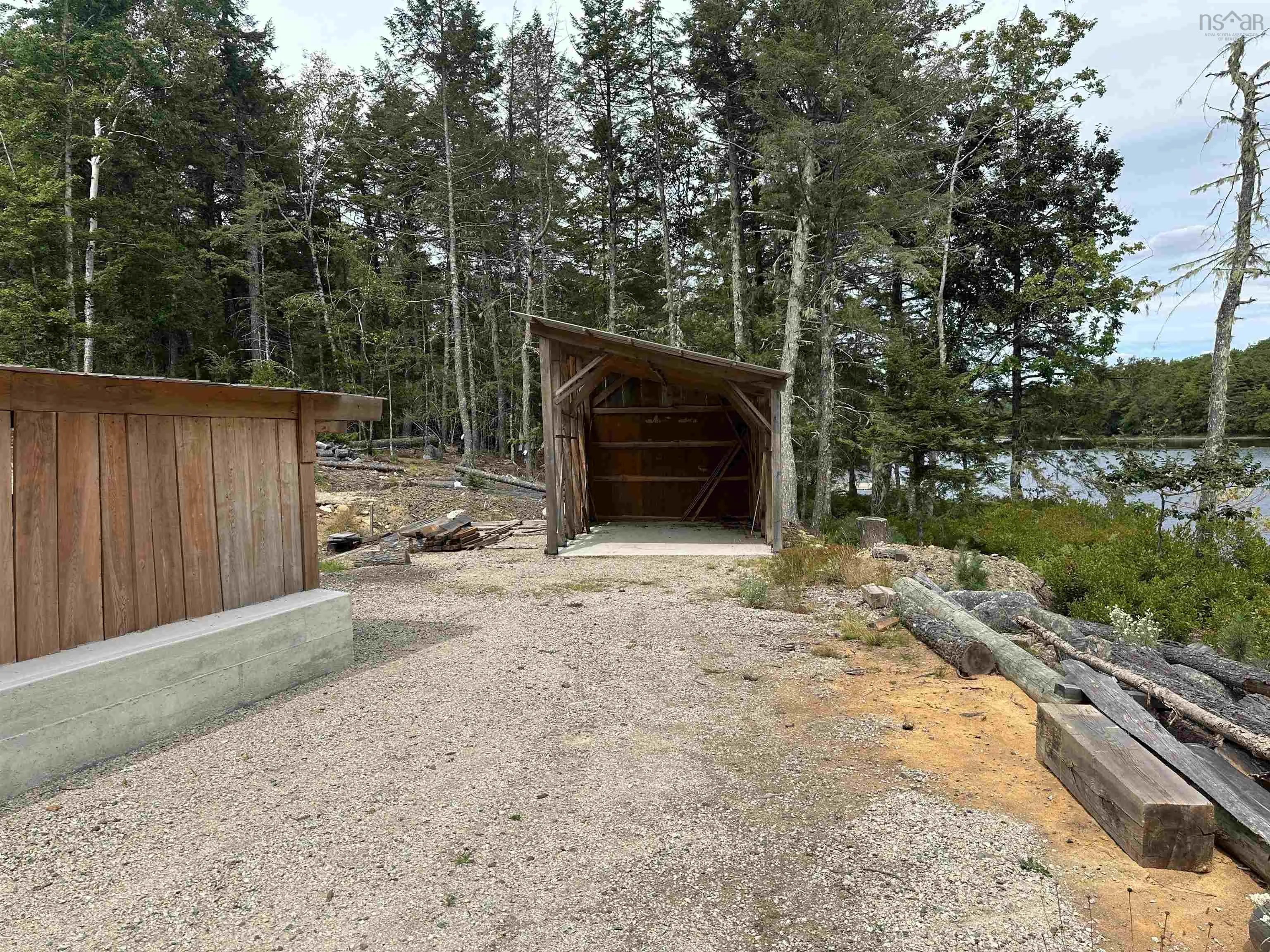 597 Peters Point Road, South Brookfield, NS B0T 1X0, 2 Bedrooms Bedrooms, ,2 BathroomsBathrooms,Residential,For Sale,Peters Point,202521364