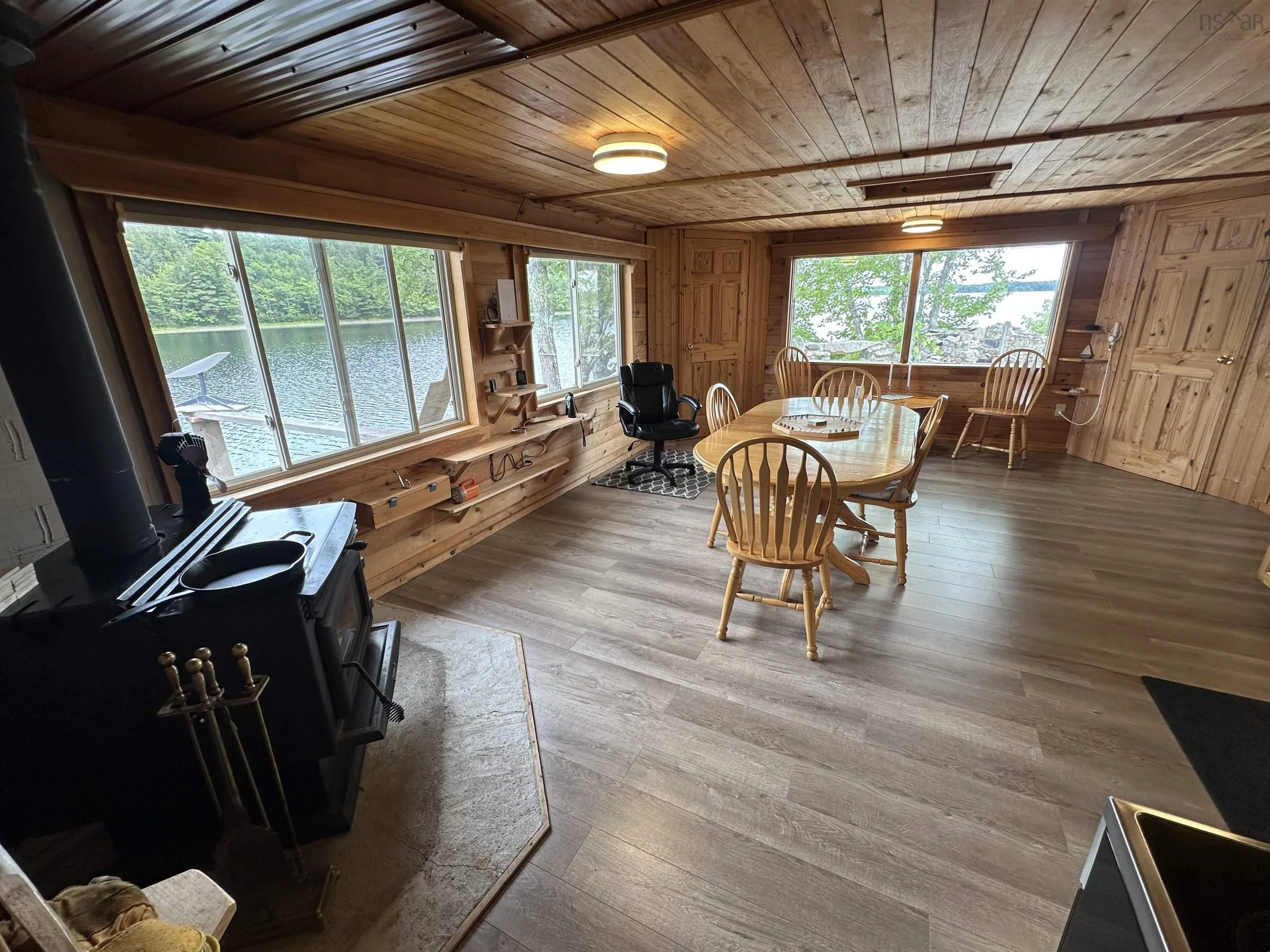 597 Peters Point Road, South Brookfield, NS B0T 1X0, 2 Bedrooms Bedrooms, ,2 BathroomsBathrooms,Residential,For Sale,Peters Point,202521364