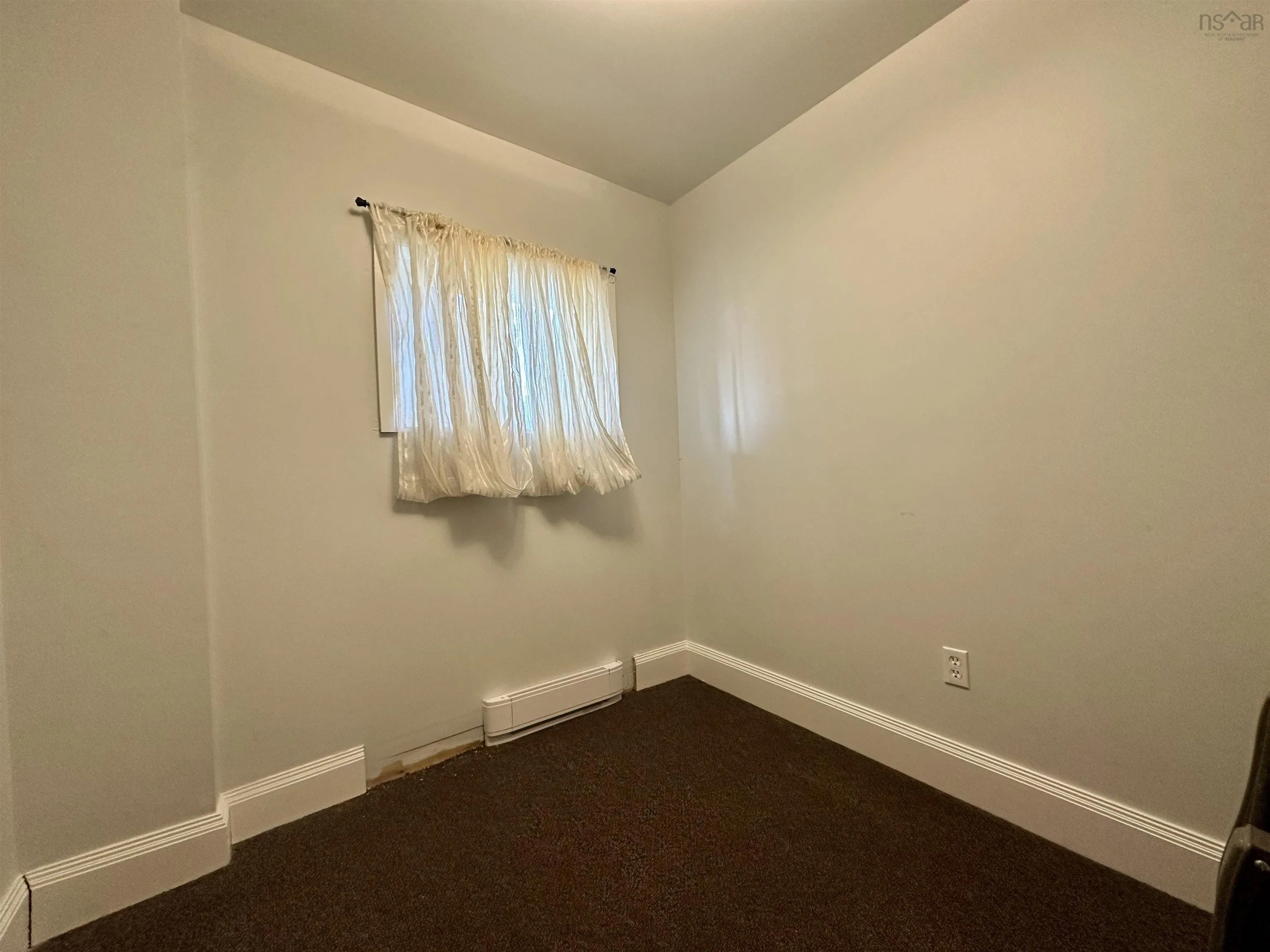 137-139 Water, Pictou Ns B0k 1h0, 4 Bedrooms Bedrooms, ,Residential Income,For Sale,Water,202510383