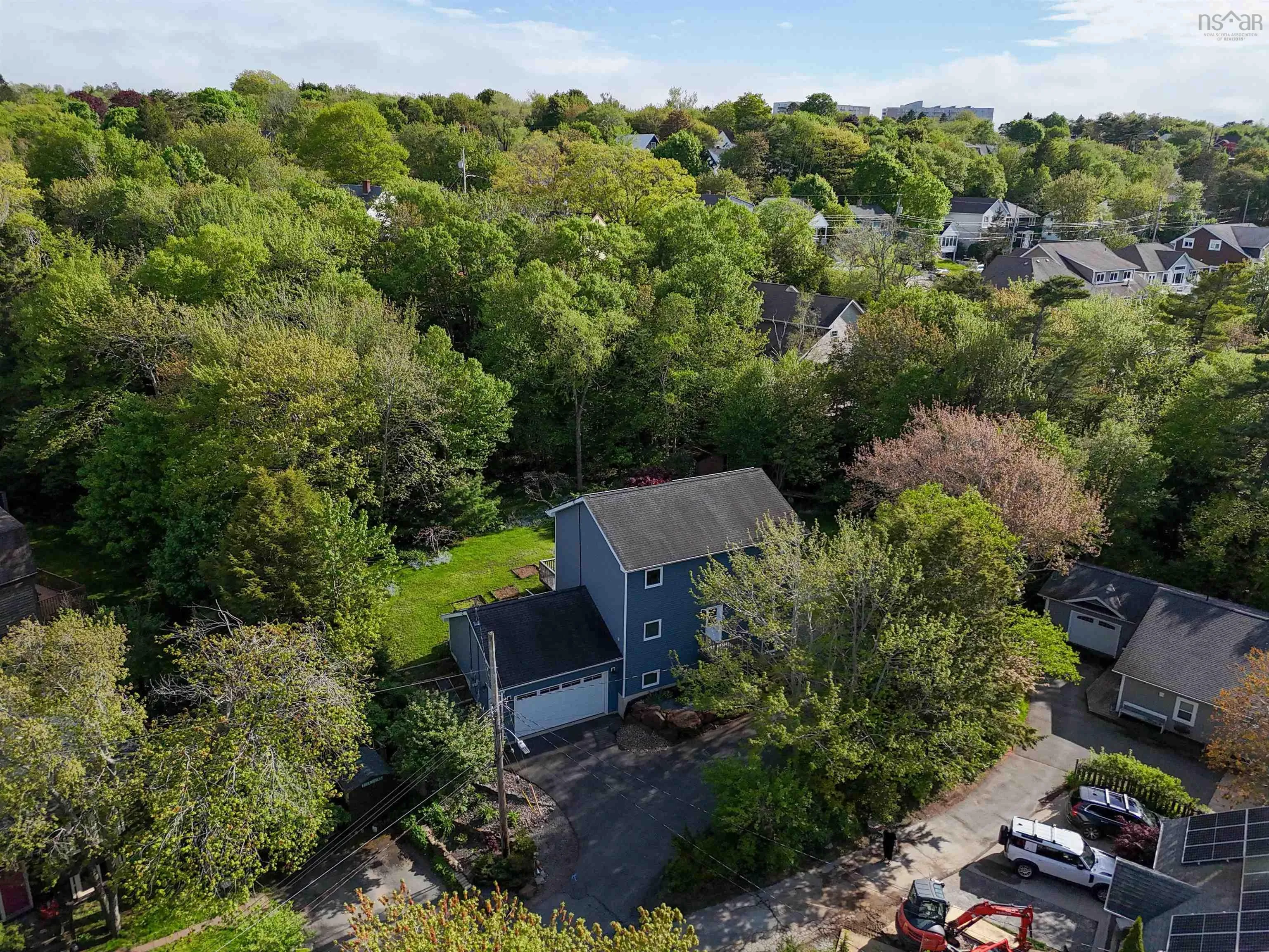 46 Melwood Avenue, Halifax, NS B3N 1E5, 4 Bedrooms Bedrooms, ,4 BathroomsBathrooms,Residential,For Sale,Melwood,202513603