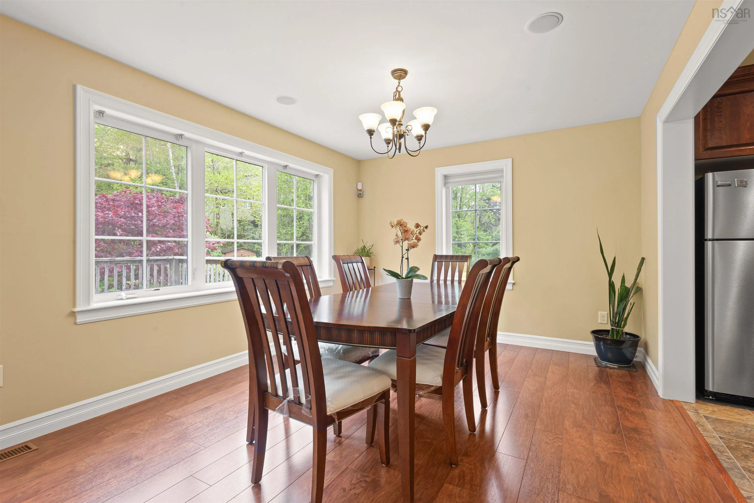 46 Melwood Avenue, Halifax, NS B3N 1E5, 4 Bedrooms Bedrooms, ,4 BathroomsBathrooms,Residential,For Sale,Melwood,202513603