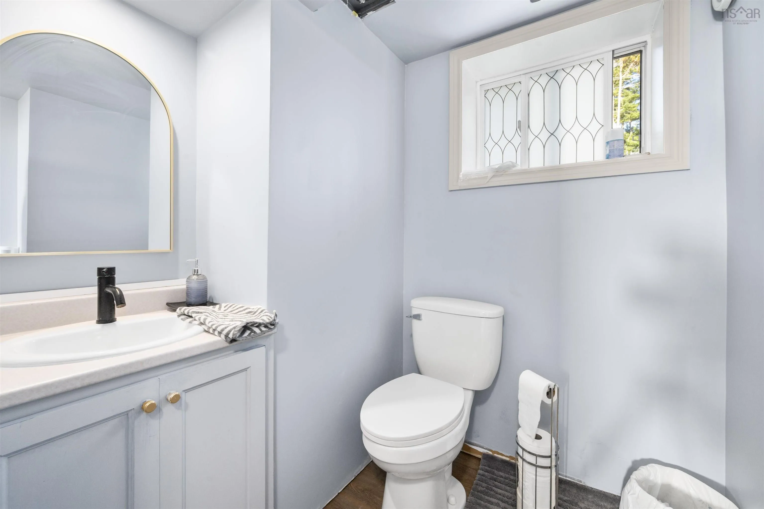 1115 Tufts Avenue, Greenwood, NS B0S 1R0, 5 Bedrooms Bedrooms, ,2 BathroomsBathrooms,Residential,For Sale,Tufts,202523409