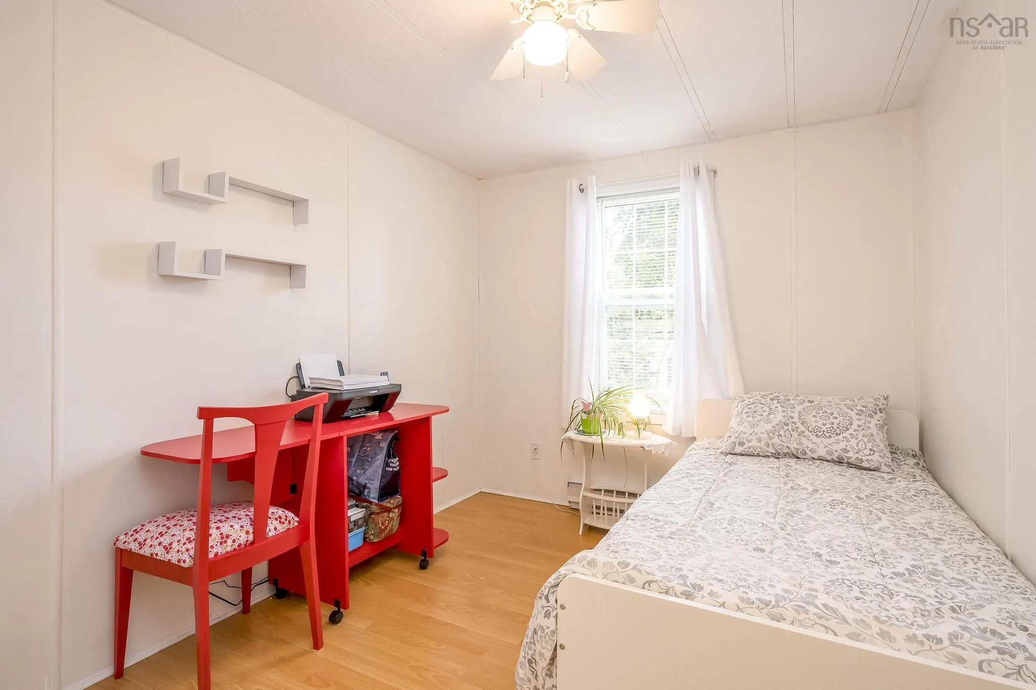 12 Fifth Street, Lucasville, NS B4B 1R2, 3 Bedrooms Bedrooms, ,2 BathroomsBathrooms,Residential,For Sale,Fifth,202518825