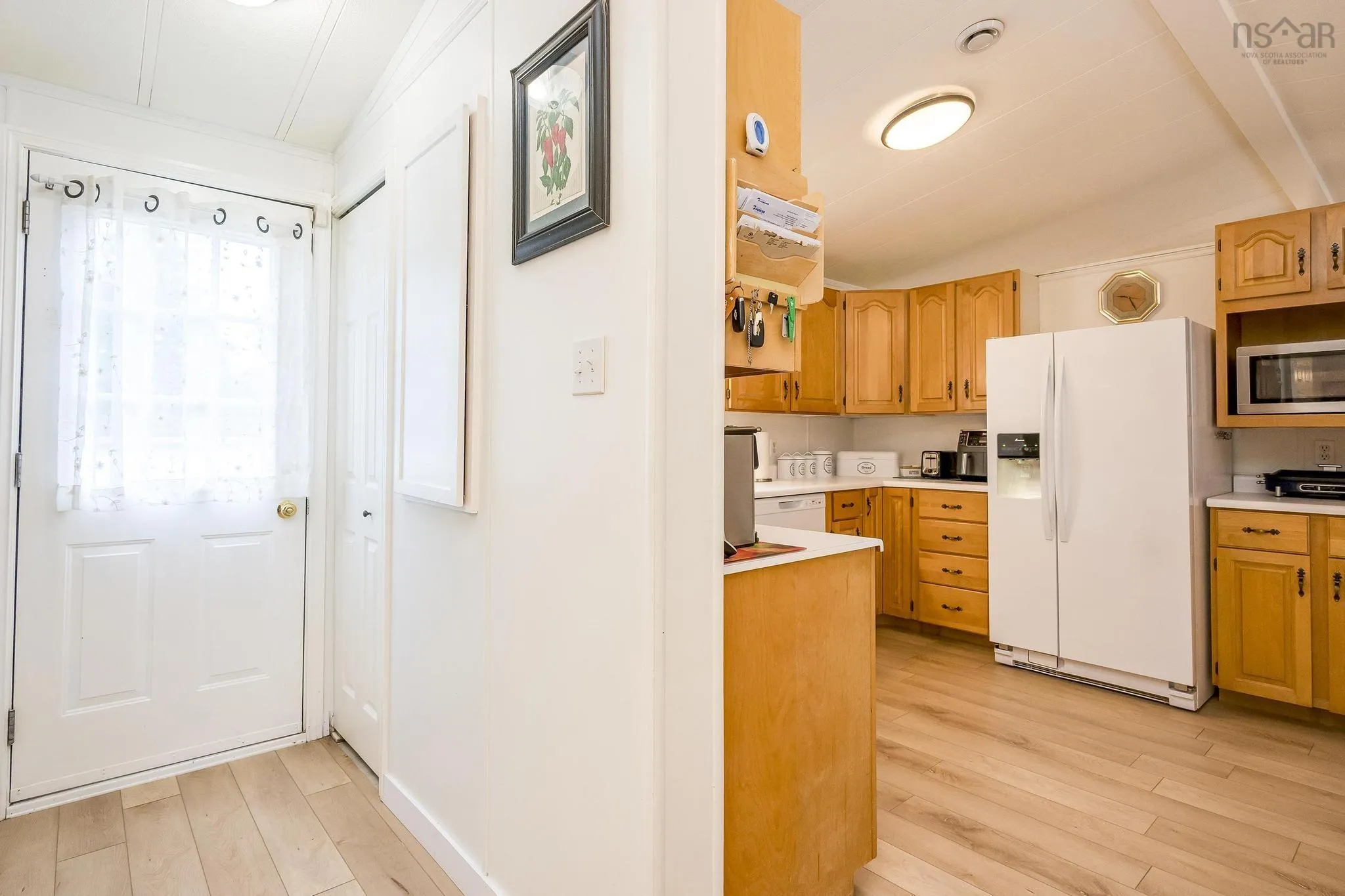 12 Fifth Street, Lucasville, NS B4B 1R2, 3 Bedrooms Bedrooms, ,2 BathroomsBathrooms,Residential,For Sale,Fifth,202518825
