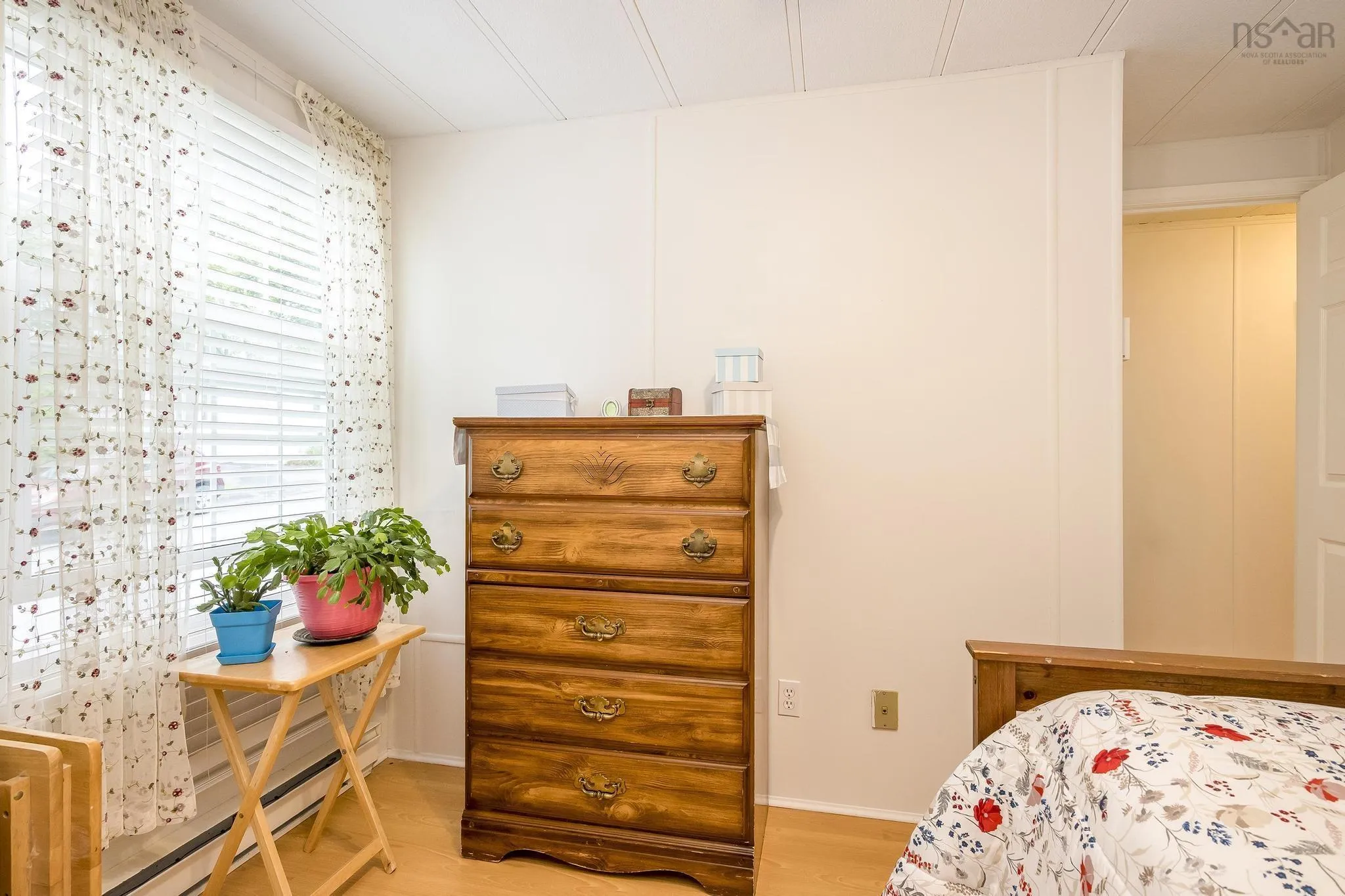 12 Fifth Street, Lucasville, NS B4B 1R2, 3 Bedrooms Bedrooms, ,2 BathroomsBathrooms,Residential,For Sale,Fifth,202518825