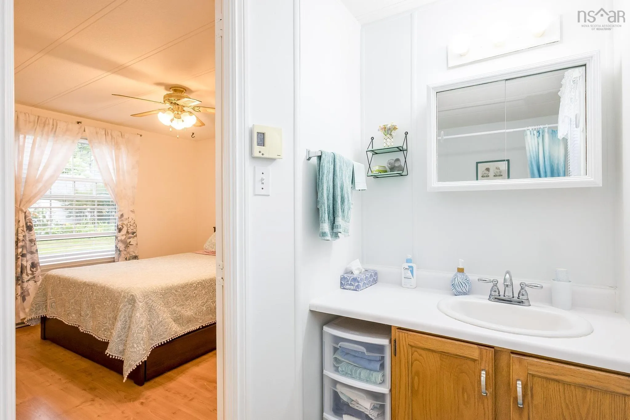 12 Fifth Street, Lucasville, NS B4B 1R2, 3 Bedrooms Bedrooms, ,2 BathroomsBathrooms,Residential,For Sale,Fifth,202518825