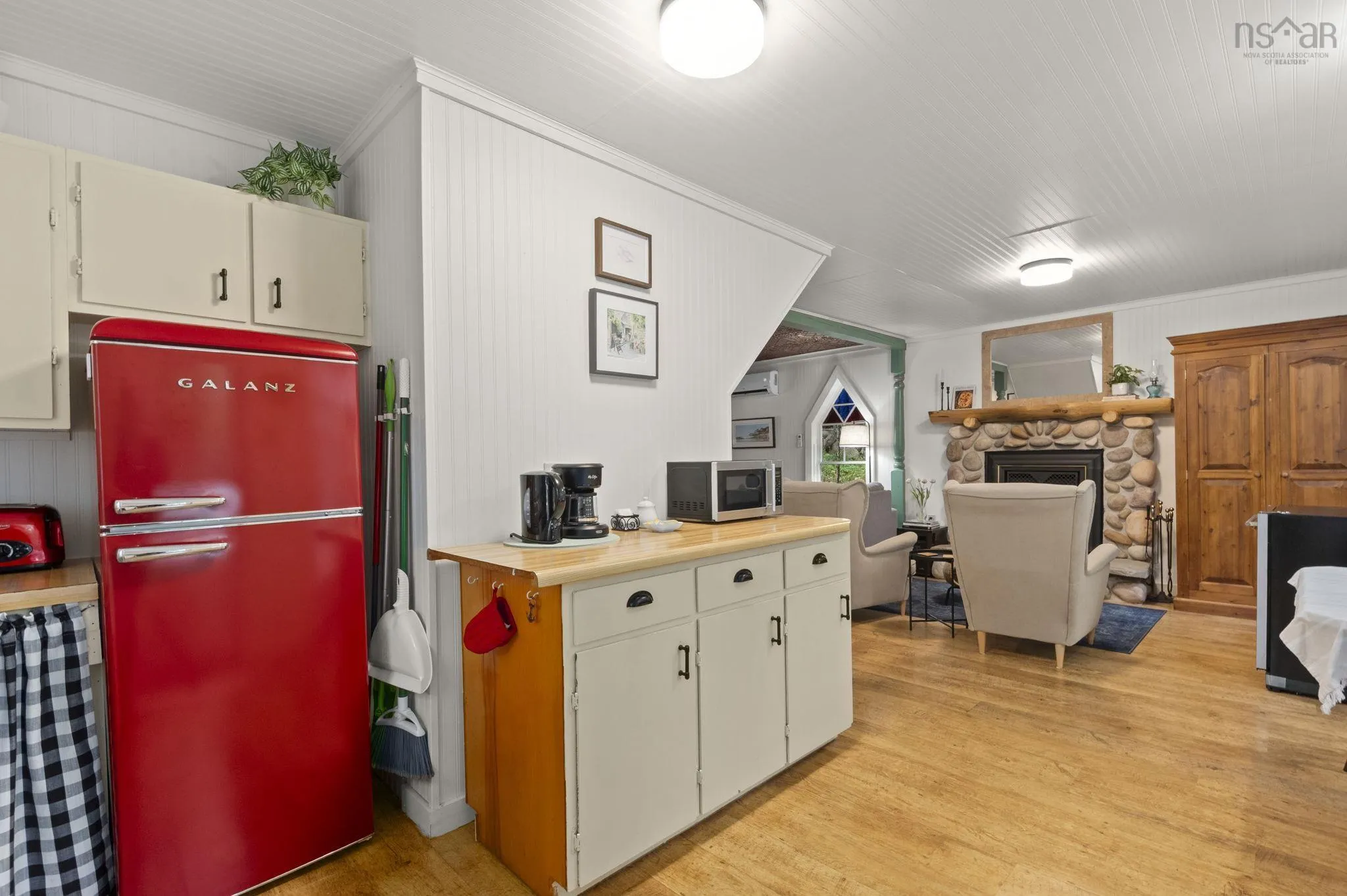133 Conrads Road, Hubbards, NS B0J 1T0, 2 Bedrooms Bedrooms, ,2 BathroomsBathrooms,Residential,For Sale,Conrads,202520897