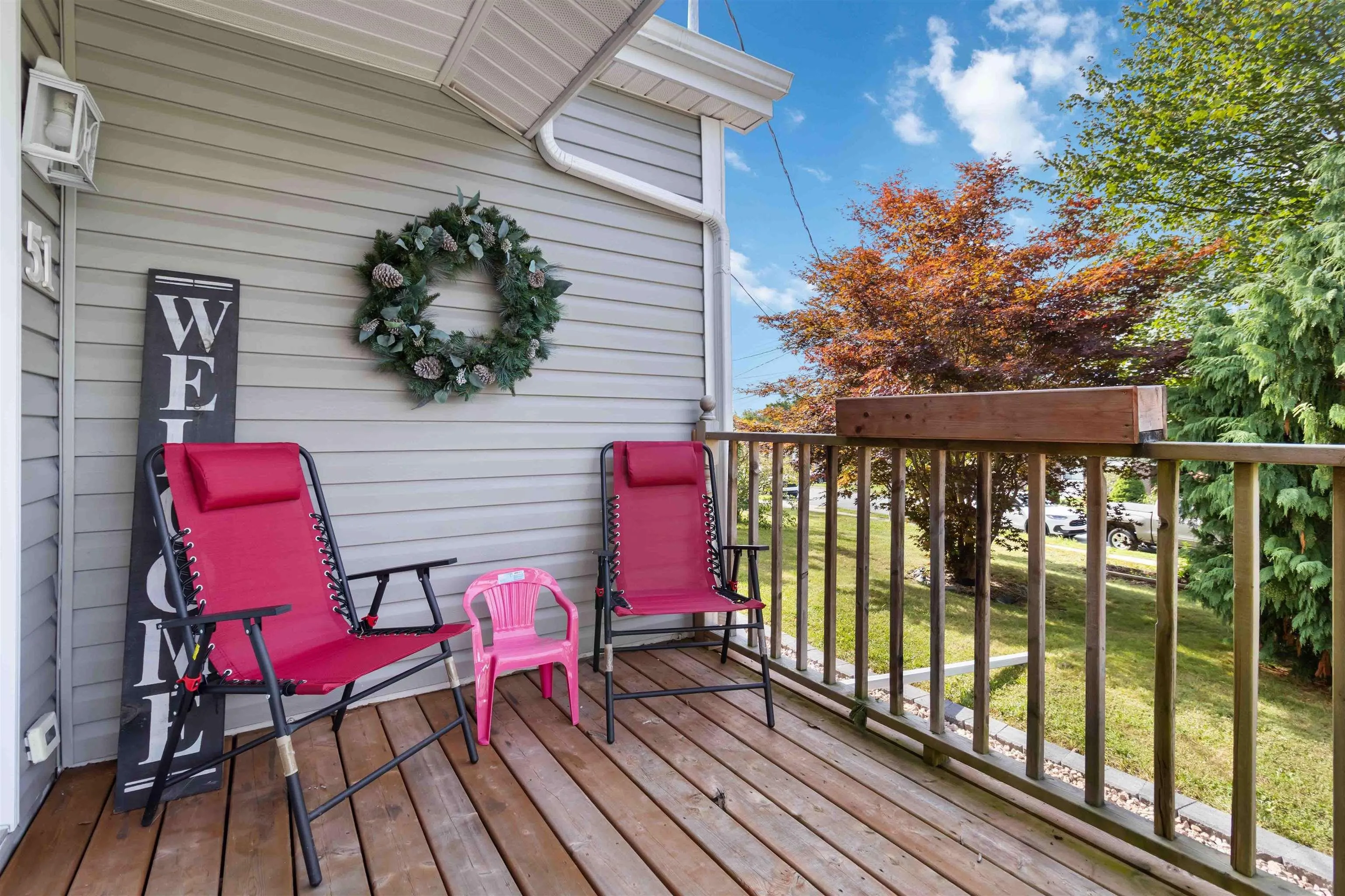 51 Hillside Avenue, Lower Sackville, NS B4C 1W6, 2 Bedrooms Bedrooms, ,1 BathroomBathrooms,Residential,For Sale,Hillside,202523027
