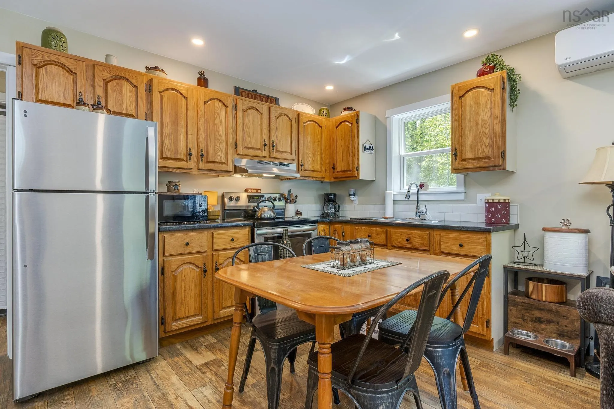38 Joseph Street, Labelle, NS B0T 1E0, 2 Bedrooms Bedrooms, ,1 BathroomBathrooms,Residential,For Sale,Joseph,202512869