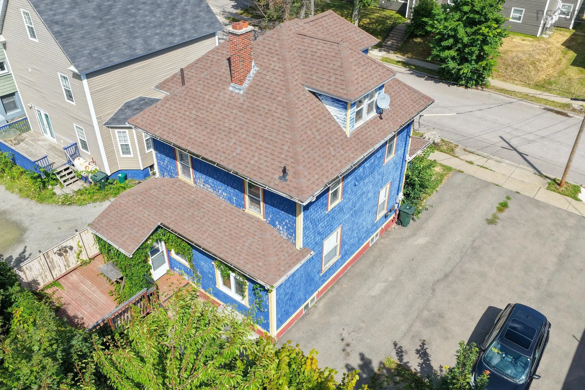 512 Charlotte Street, Sydney, NS B1P 1E7, 5 Bedrooms Bedrooms, ,Residential Income,For Sale,Charlotte,202523372