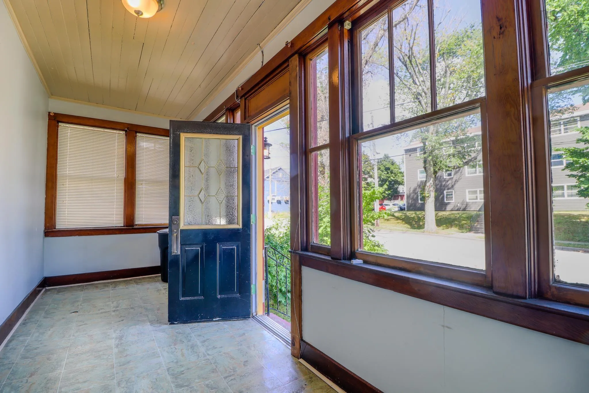 512 Charlotte Street, Sydney, NS B1P 1E7, 5 Bedrooms Bedrooms, ,Residential Income,For Sale,Charlotte,202523372