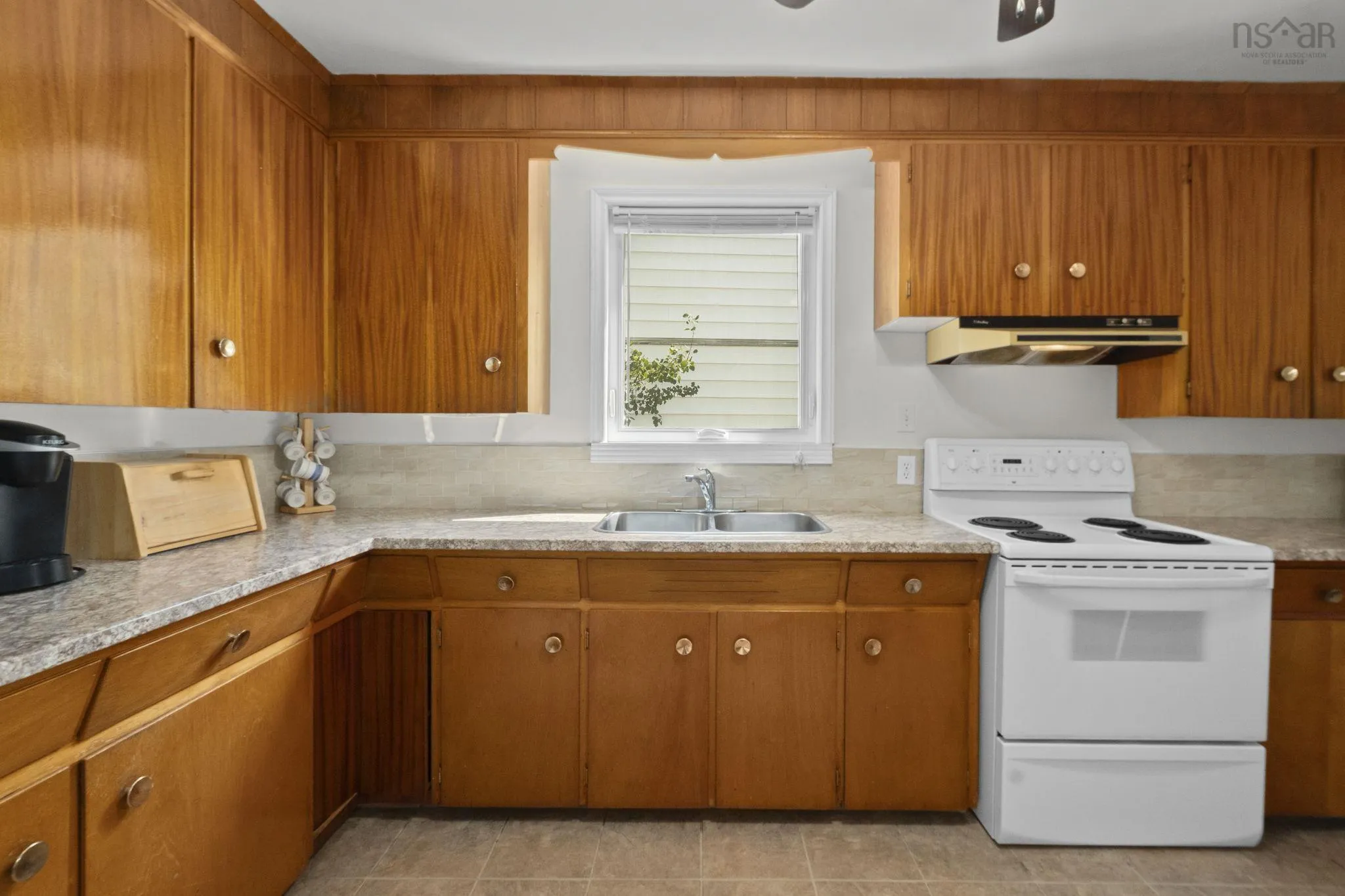 13 Convoy Avenue, Halifax, NS B3N 2P5, 4 Bedrooms Bedrooms, ,1 BathroomBathrooms,Residential,For Sale,Convoy,202519389