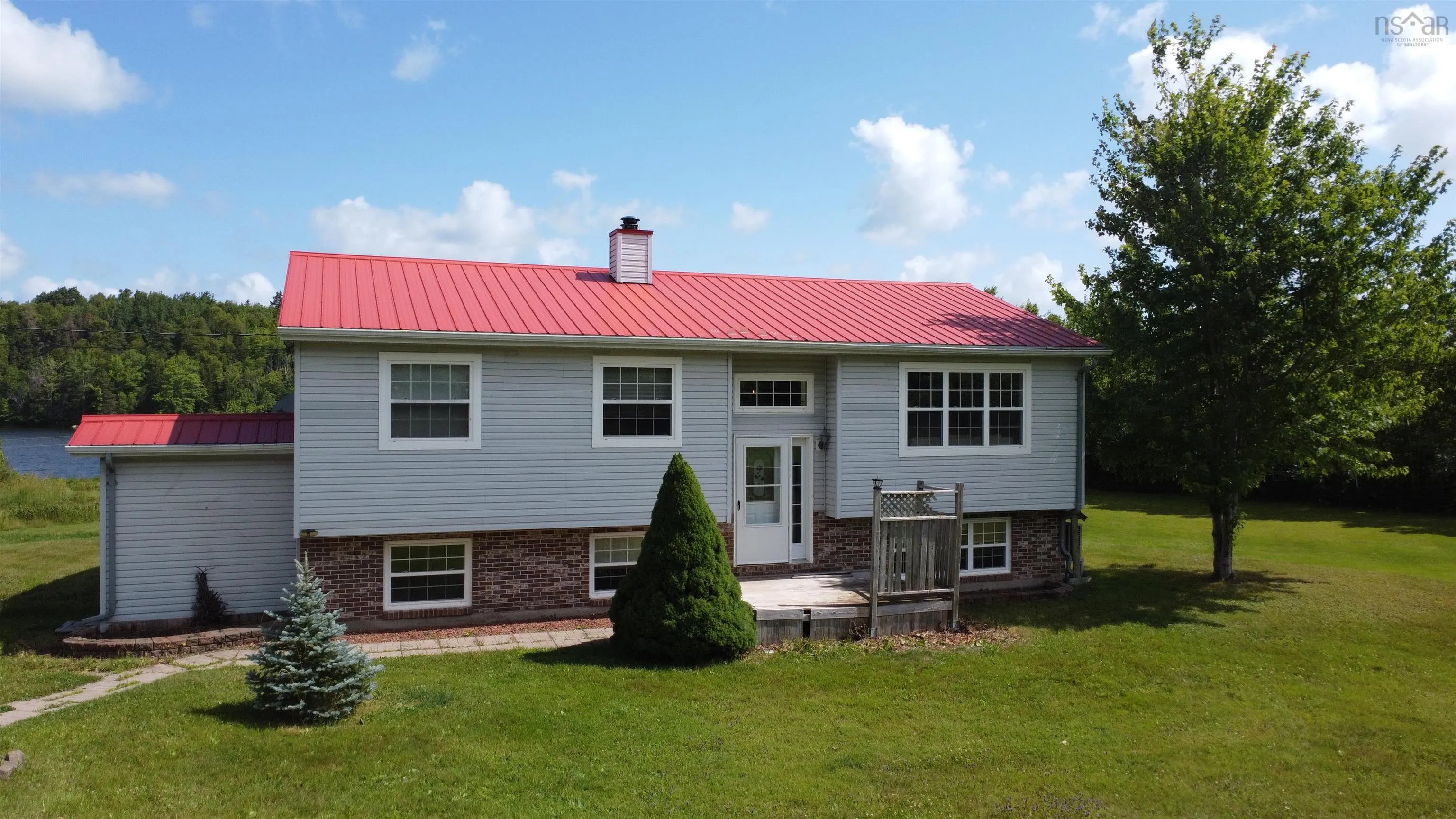 233 Pomquet Lake Road, Pomquet, NS B2G 2L4, 4 Bedrooms Bedrooms, ,3 BathroomsBathrooms,Residential,For Sale,Pomquet Lake Road,202518942
