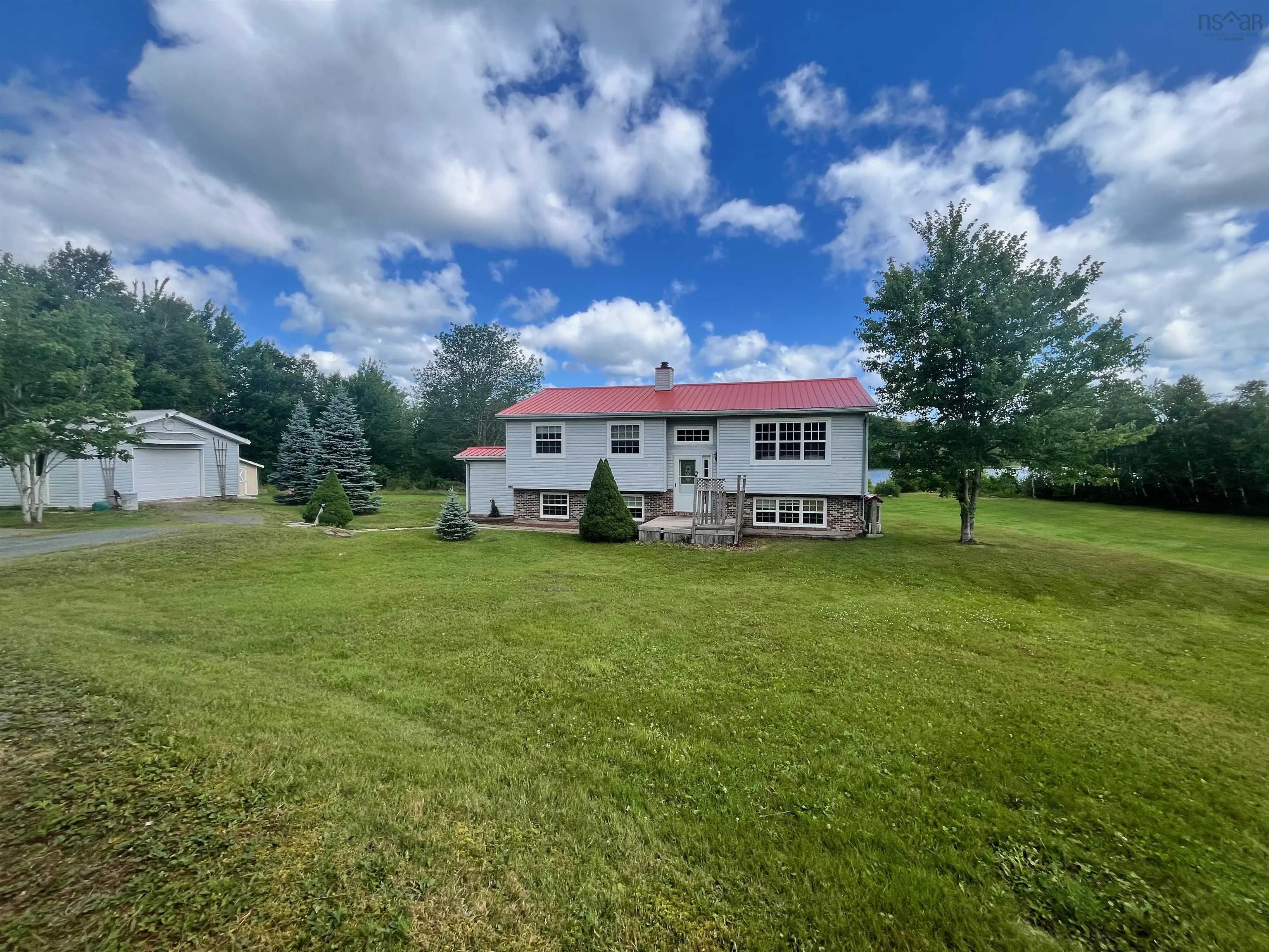233 Pomquet Lake Road, Pomquet, NS B2G 2L4, 4 Bedrooms Bedrooms, ,3 BathroomsBathrooms,Residential,For Sale,Pomquet Lake Road,202518942
