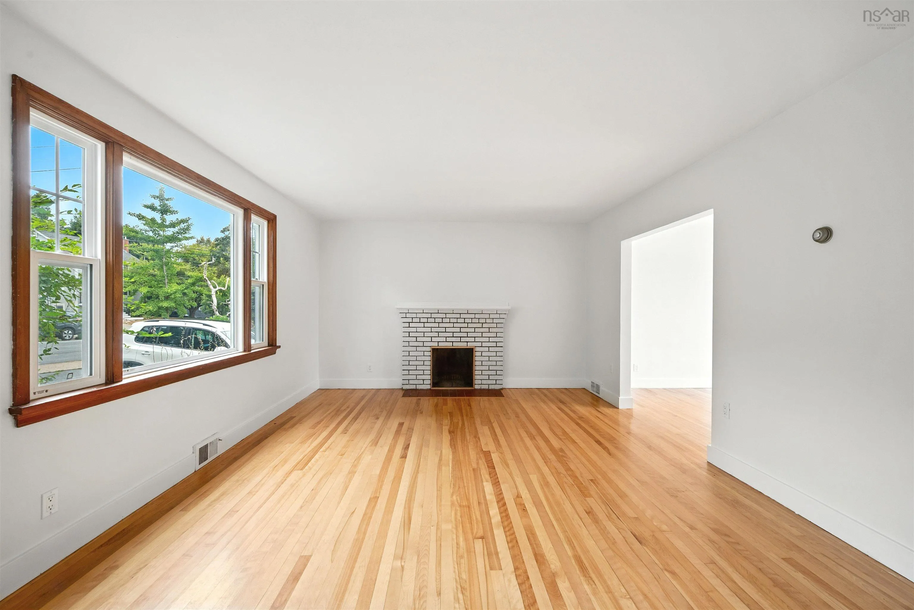 21 Mount Pleasant Avenue, Dartmouth, NS B3A 3T3, 3 Bedrooms Bedrooms, ,1 BathroomBathrooms,Residential,For Sale,Mount Pleasant,202520772