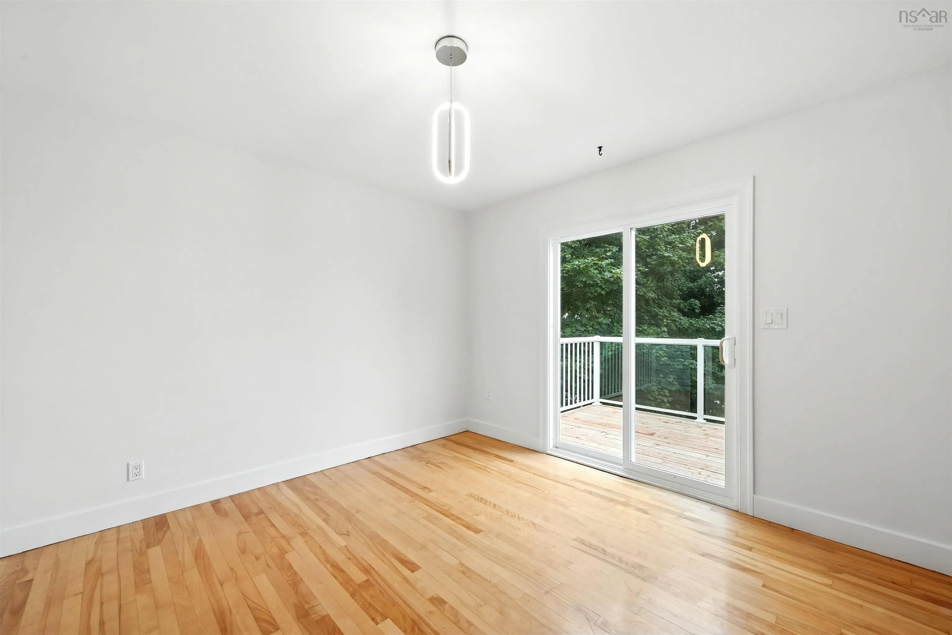 21 Mount Pleasant Avenue, Dartmouth, NS B3A 3T3, 3 Bedrooms Bedrooms, ,1 BathroomBathrooms,Residential,For Sale,Mount Pleasant,202520772