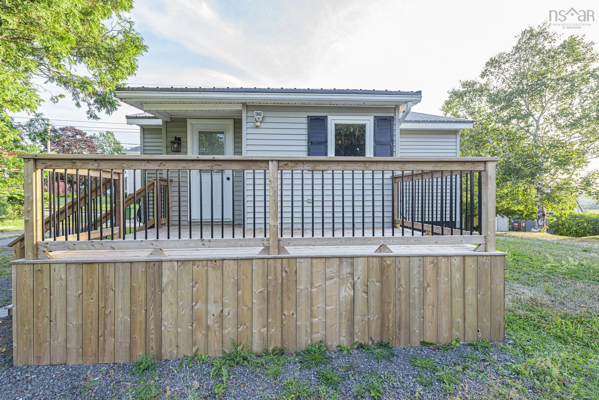 21 Grandview Avenue, Trenton, NS B0K 1X0, 2 Bedrooms Bedrooms, ,1 BathroomBathrooms,Residential,For Sale,Grandview,202521066