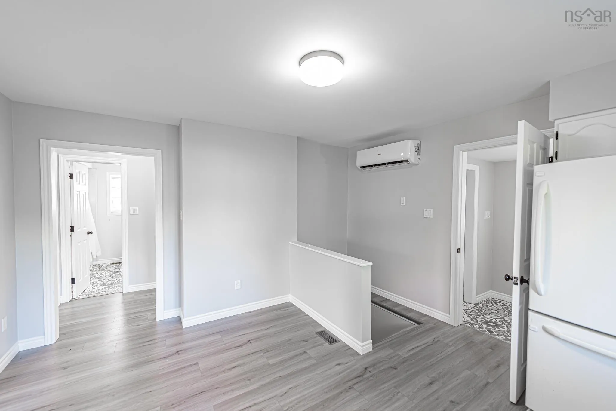 21 Grandview Avenue, Trenton, NS B0K 1X0, 2 Bedrooms Bedrooms, ,1 BathroomBathrooms,Residential,For Sale,Grandview,202521066