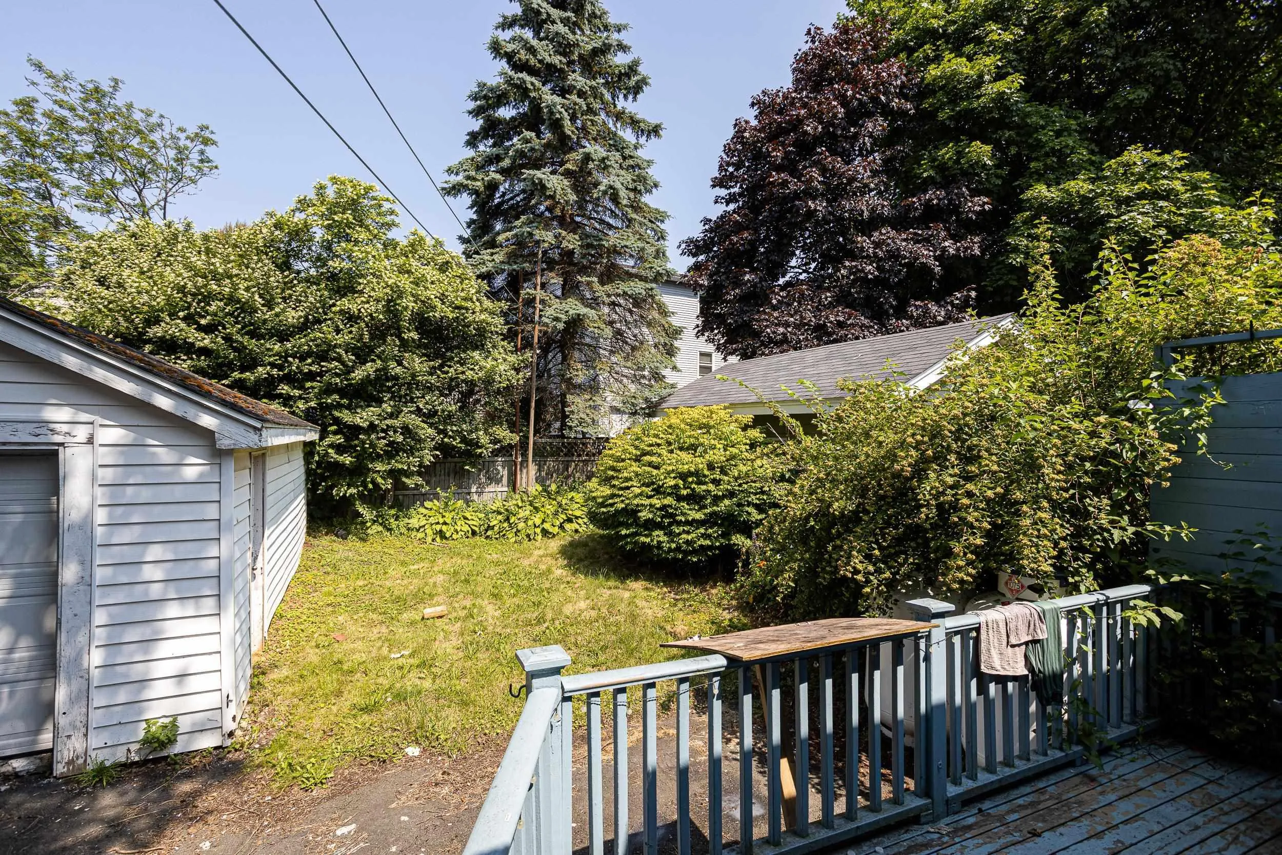 6983 Chebucto Road, Halifax, NS B3L 1M6, 8 Bedrooms Bedrooms, ,3 BathroomsBathrooms,Residential,For Sale,Chebucto,202518006