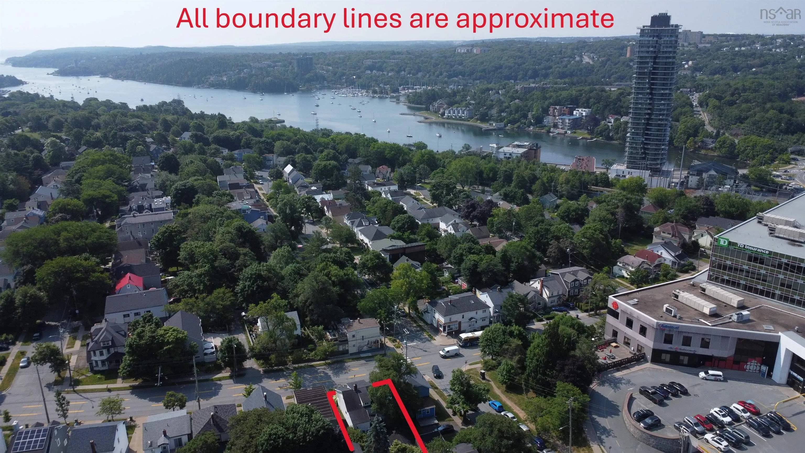 6983 Chebucto Road, Halifax, NS B3L 1M6, 8 Bedrooms Bedrooms, ,3 BathroomsBathrooms,Residential,For Sale,Chebucto,202518006