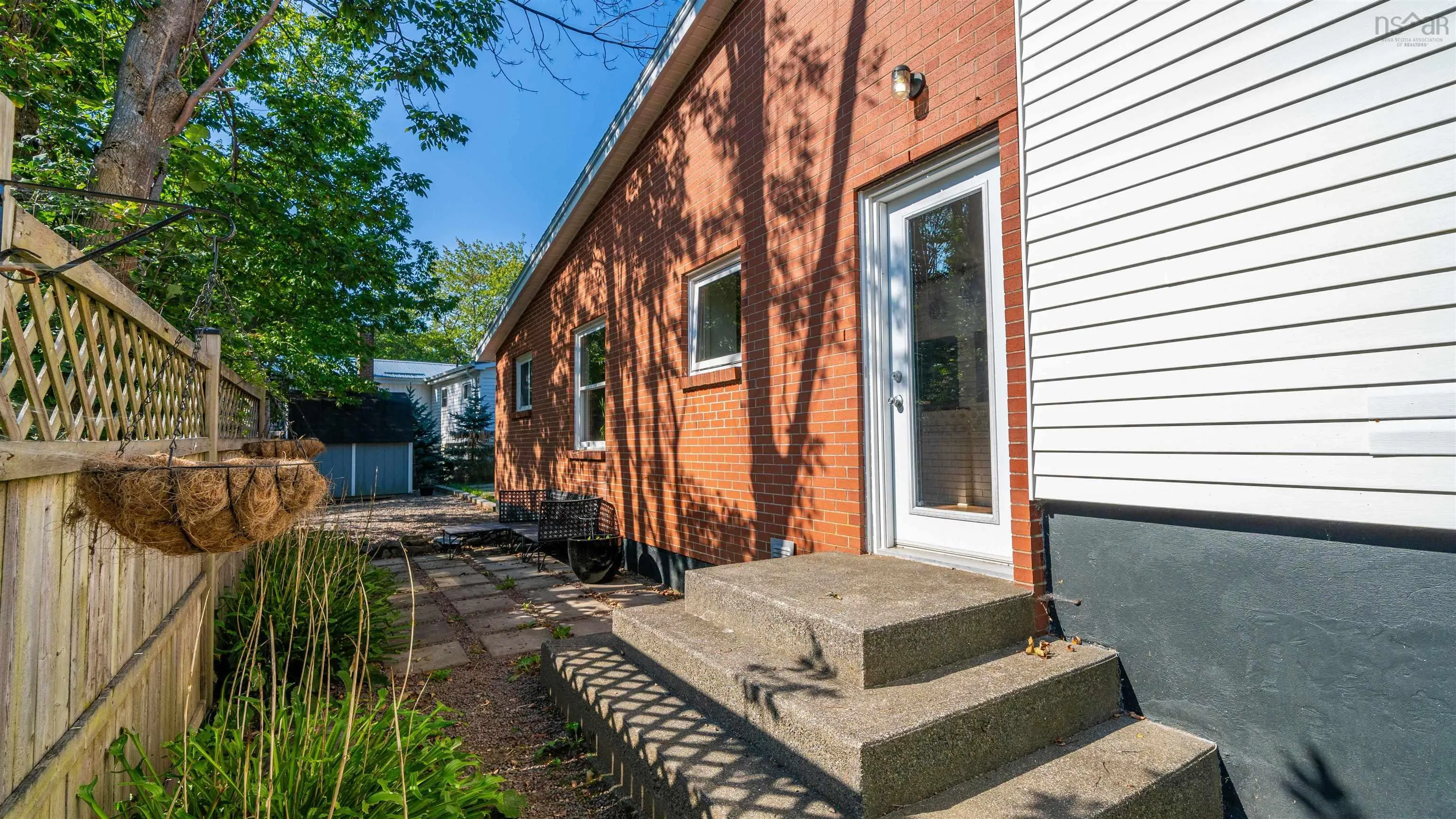 233 High Street, Halifax, NS B4A 1M7, 3 Bedrooms Bedrooms, ,1 BathroomBathrooms,Residential,For Sale,High,202523677